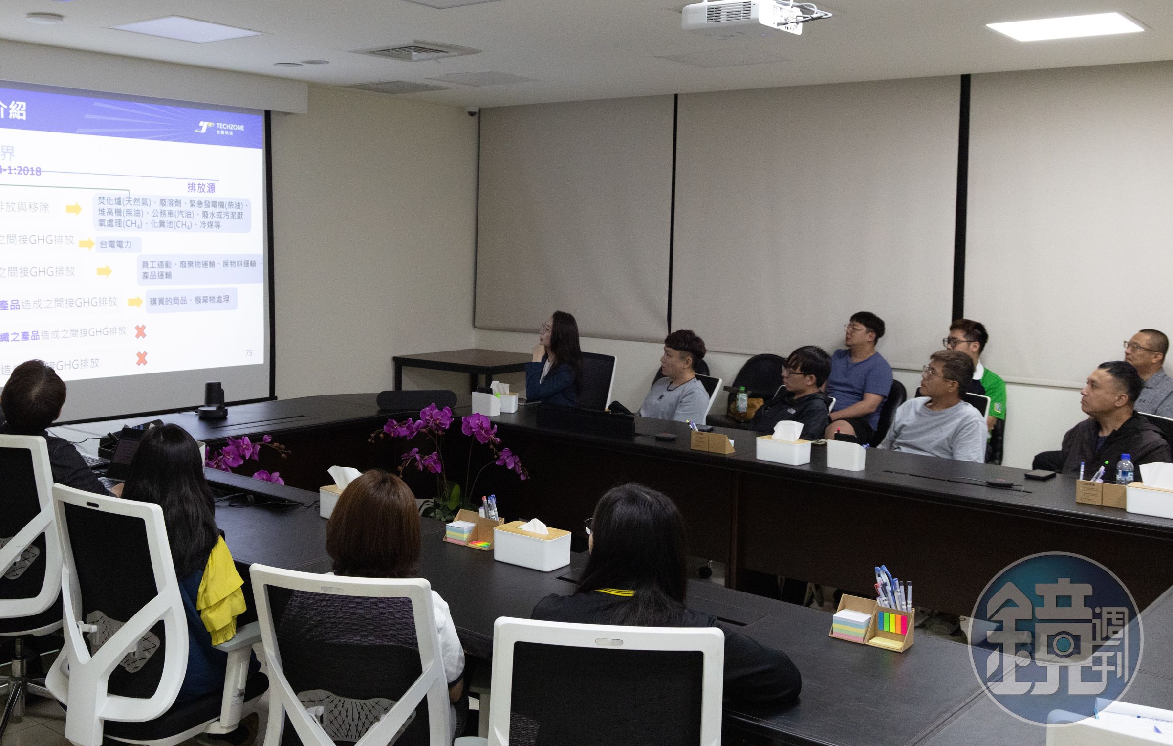 廠內基層員工正好在上高風險作業安全教育課程，陳麗麗說這類課程一年要安排多次，因為同仁的安全最重要。