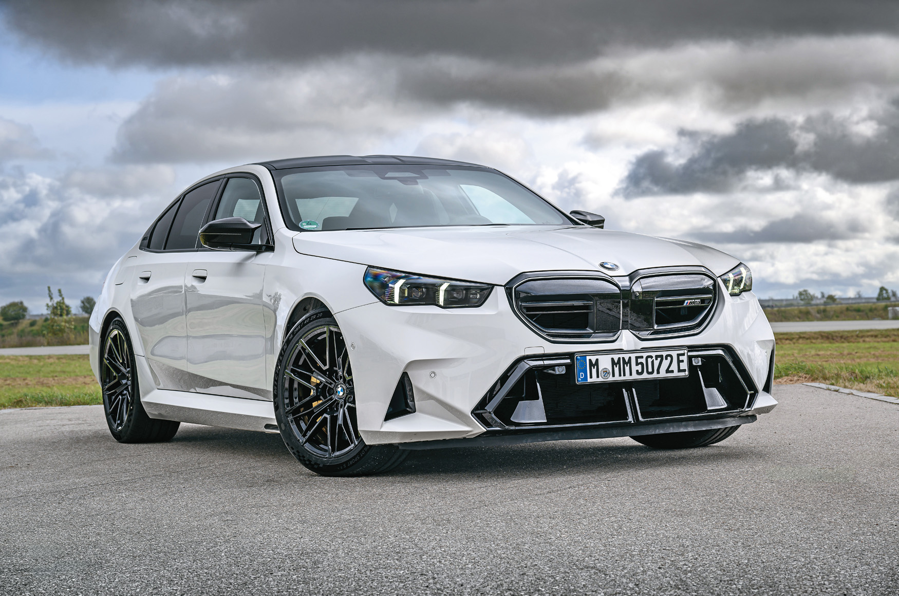 不看後悔！2025話題新車03／夢幻熱血坐駕--BMW M5 