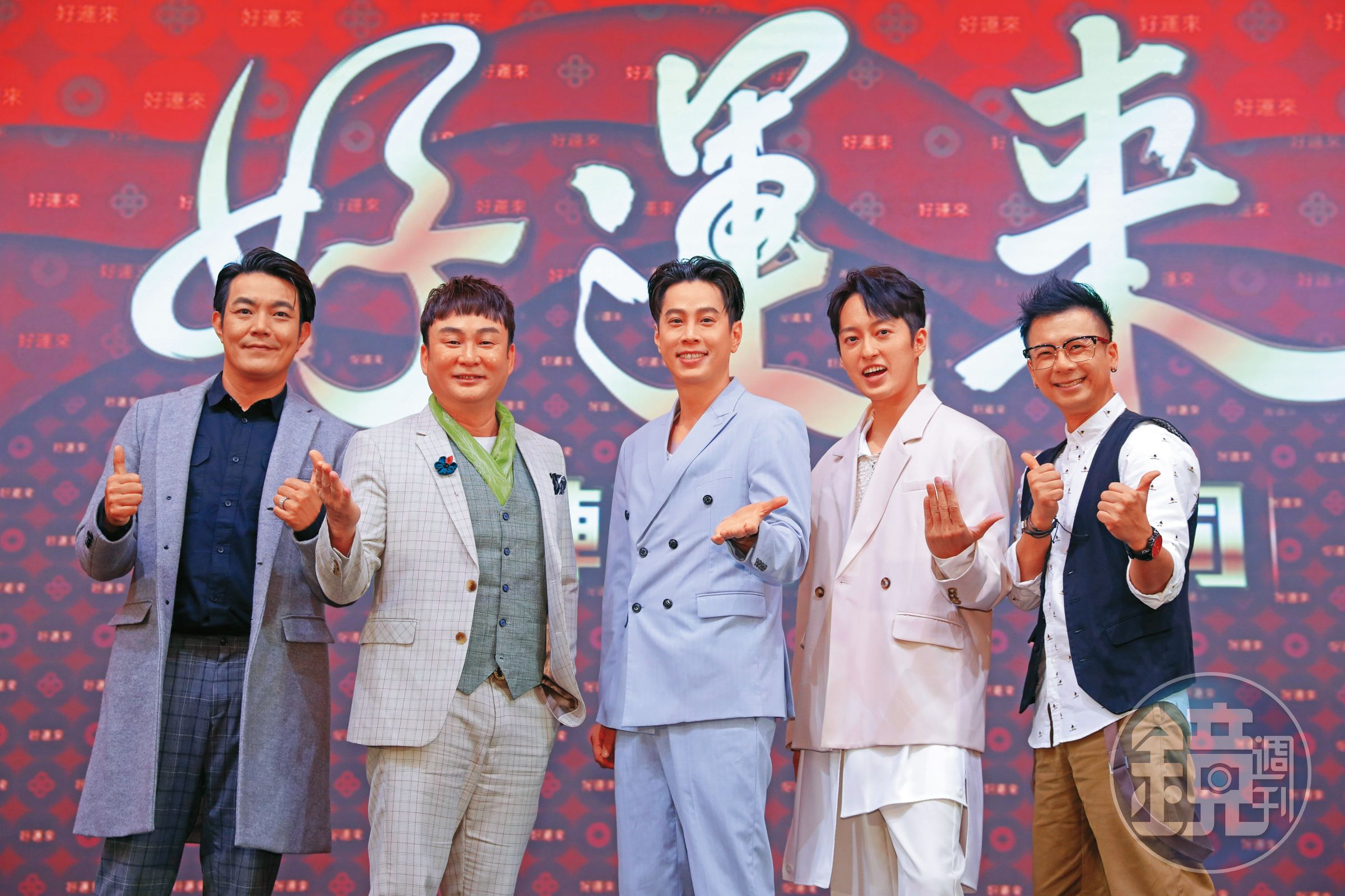 阿甘(右)有「警察專業戶」之稱,在8點檔《好運來》中也飾演警察。左起余政鴻、洪 毛、吳東諺、于浩威。
