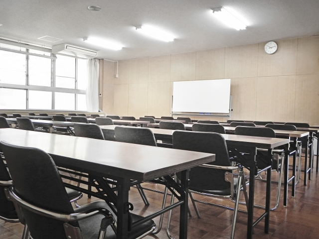 台中市太平區一家采禾私立補習傳出無預警停課，市府令限期改善，若逾期未改善最重可撤銷立案。（示意圖，photoAC）