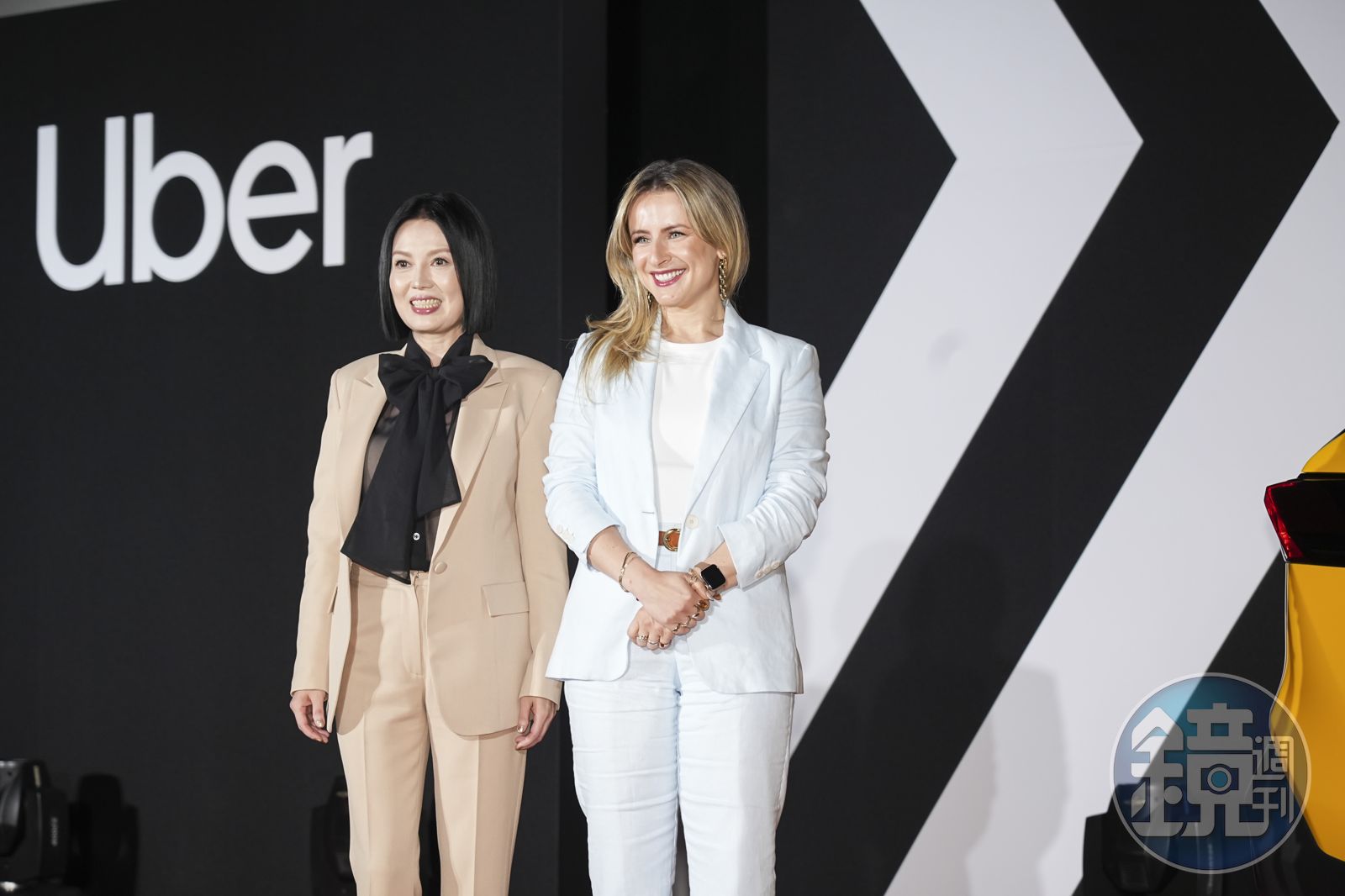 苗可麗和Uber台灣總經理楊麗達相見歡。