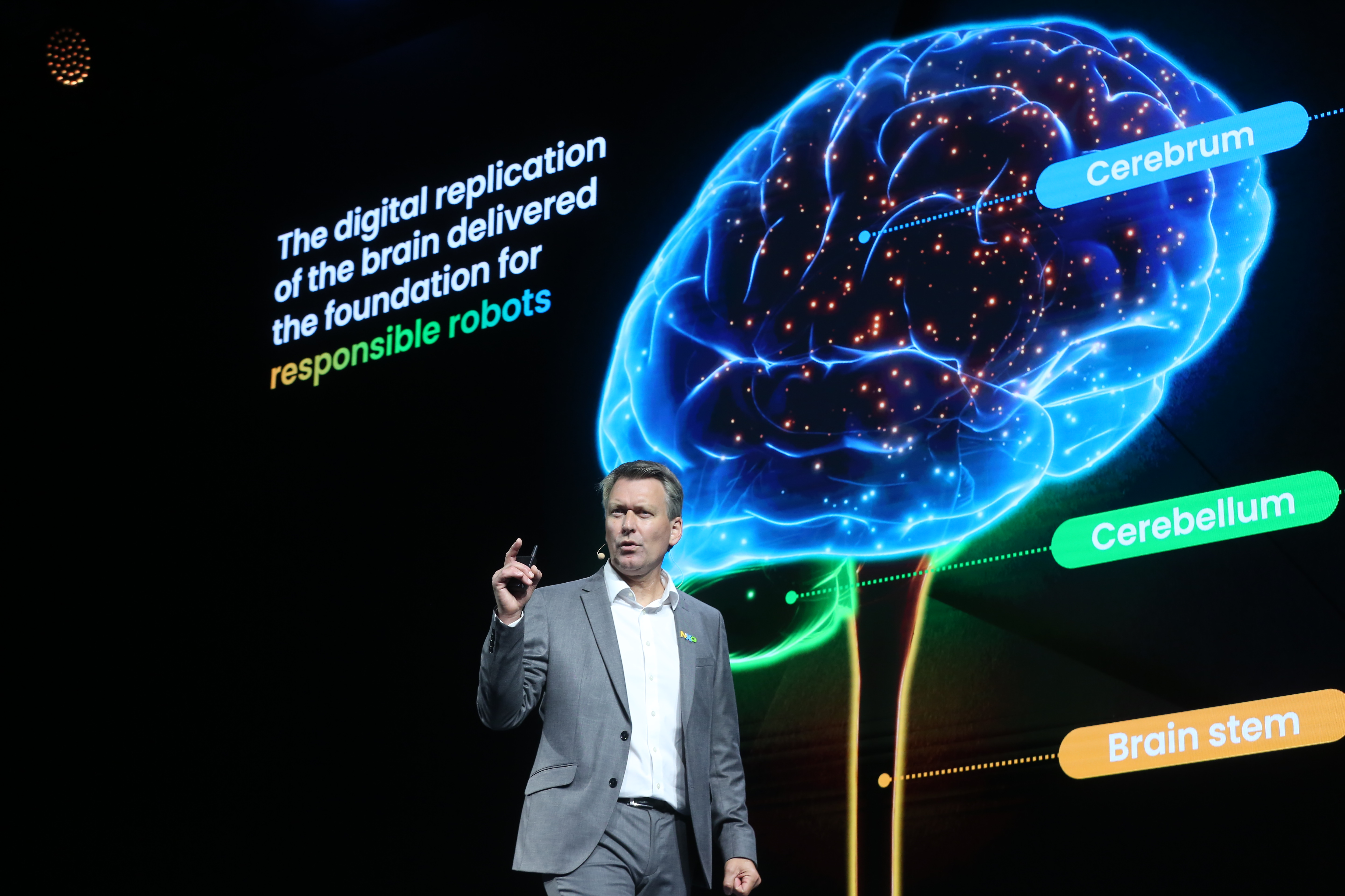 世界先進與恩智浦合資，在新加坡興建12吋晶圓廠。