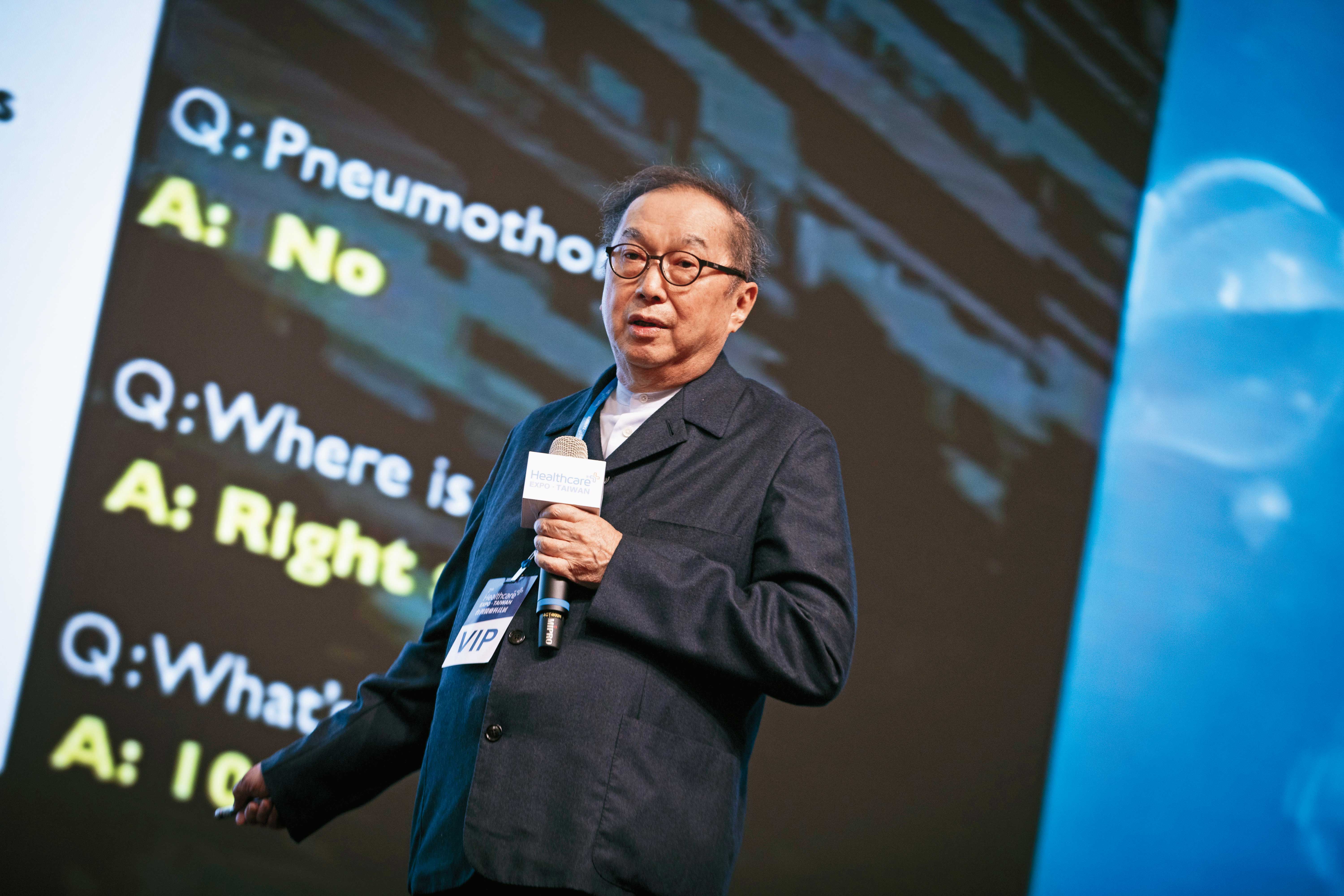 廣達集團董事長林百里不久前曾說「人形機器人「又難做、又貴、又沒客人」但是金孫達明令他改觀。