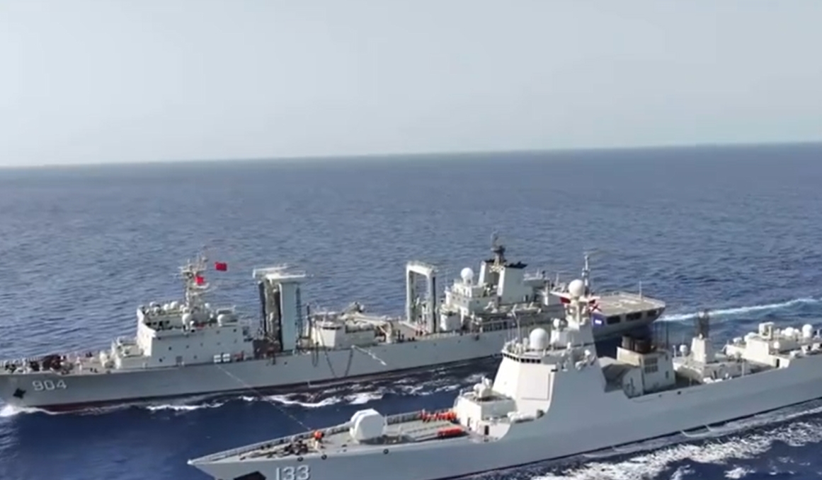 中國鹽城海事局稍早發布航行警告；圖為中國海軍。（翻攝自微博@人民海軍）