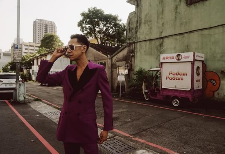 炸雞店老闆Jimmy（圖）回應全文引發全網熱議，事件已由學生團隊出面致歉。（翻攝自instagram/padampadam1970）