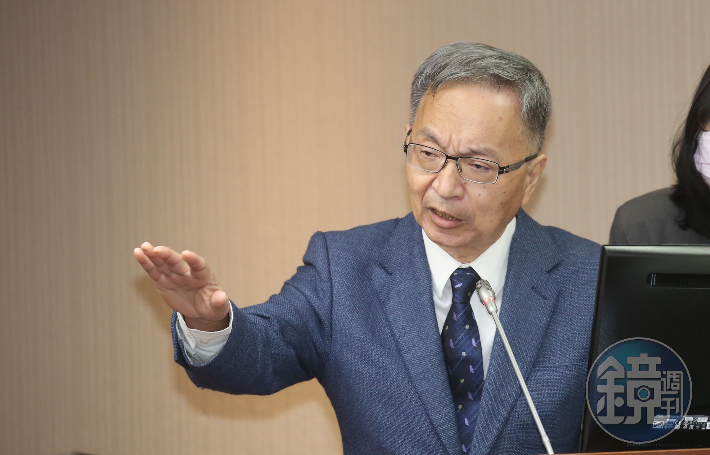 衛福部長薛瑞元個人反對推動安樂死合法化,強調關鍵在於「執行者是醫師」。(本刊資料照)