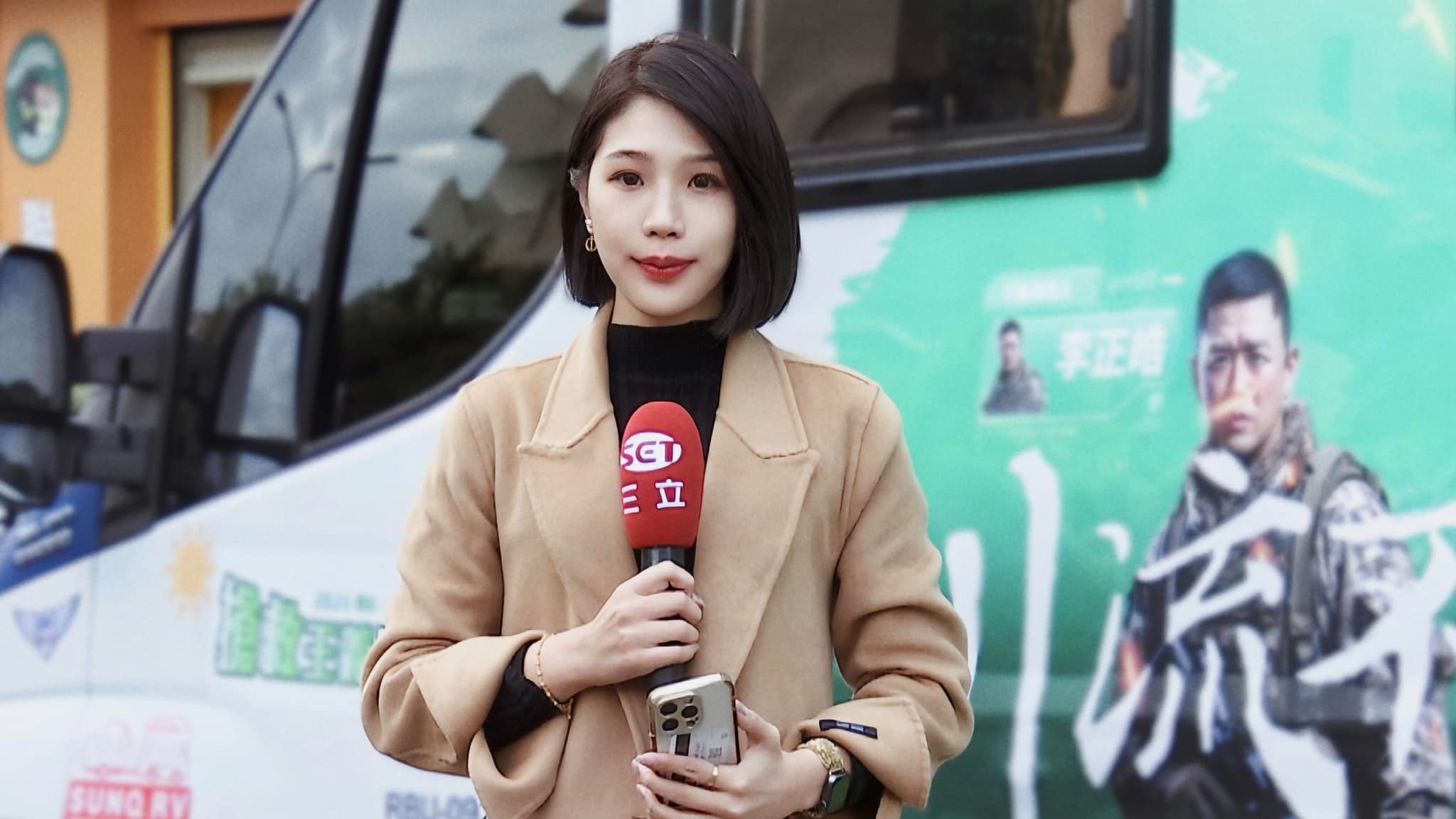 前藍委蔡正元在政論節目質疑記者馬郁雯「靠金流、陪睡取得獨家新聞」,遭後者提告。(翻攝自馬郁雯 Wendy臉書)