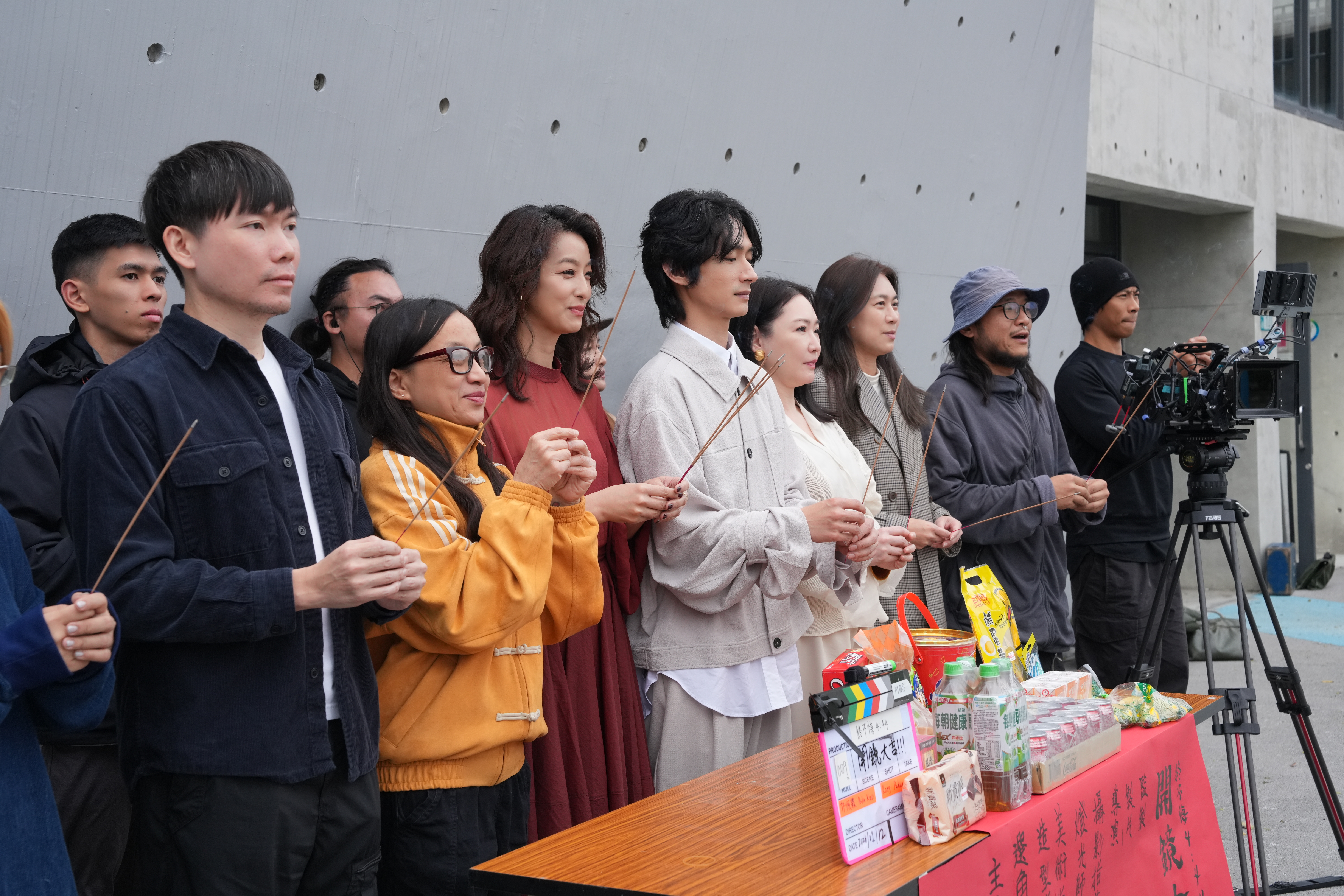 黃河、賴雅妍、王俐人主演的電影《終不悔 4:44》,近日於台北舉行開鏡儀式。