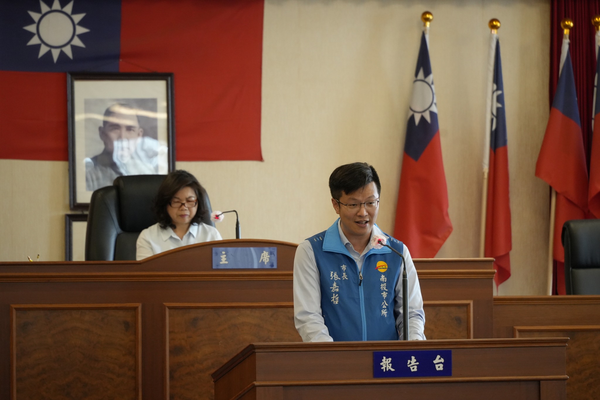 南投市長張嘉哲遭幽靈包裹詐騙。（取自張嘉哲臉書）