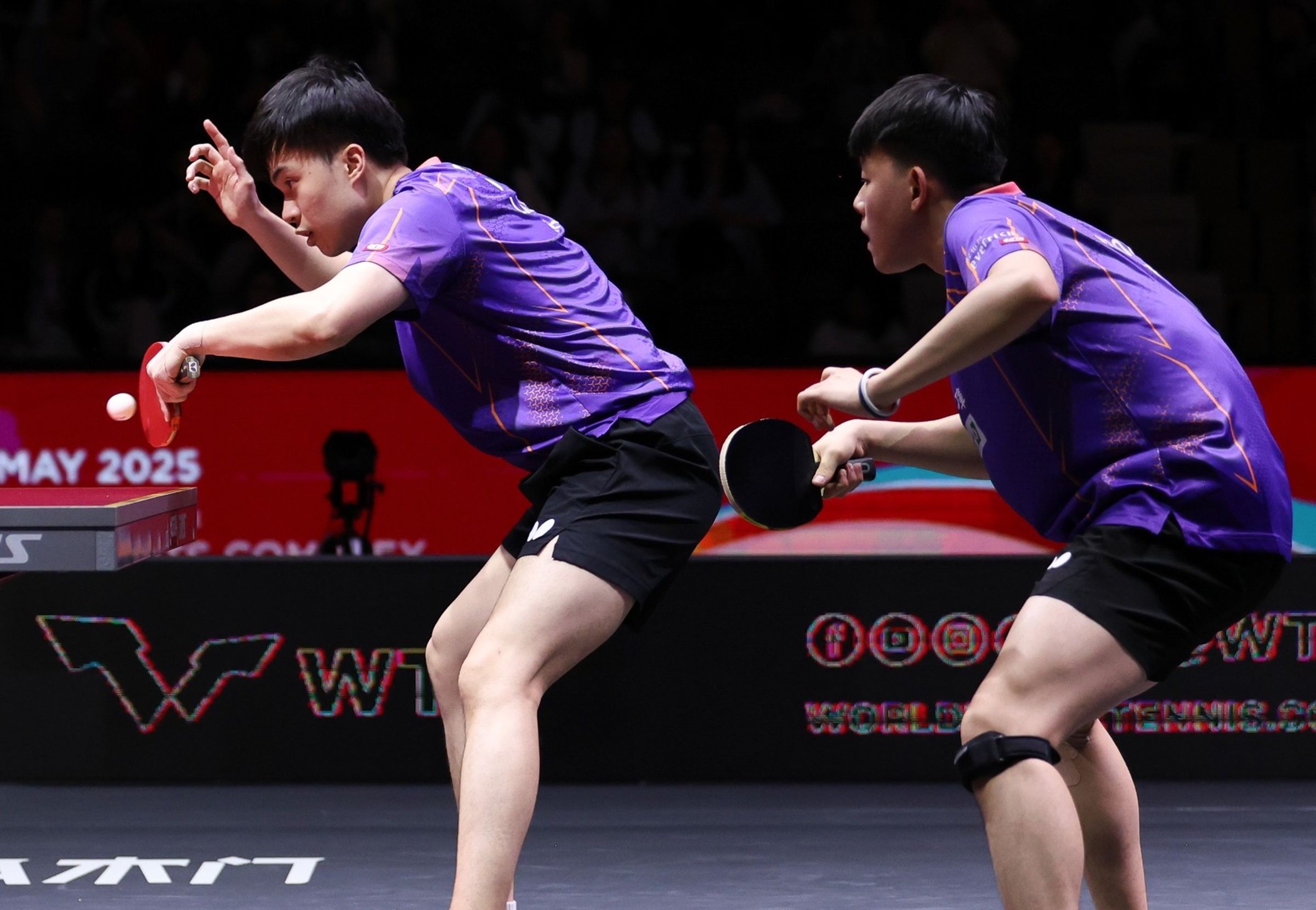 林昀儒(左)、高承睿(右)闖入世錦賽男雙金牌戰。(翻攝World Table Tennis臉書)