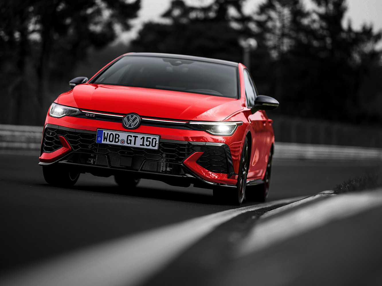 車誌/半世紀傳承 福斯發表紐柏林北環最速前驅車Golf GTI EDITION 50