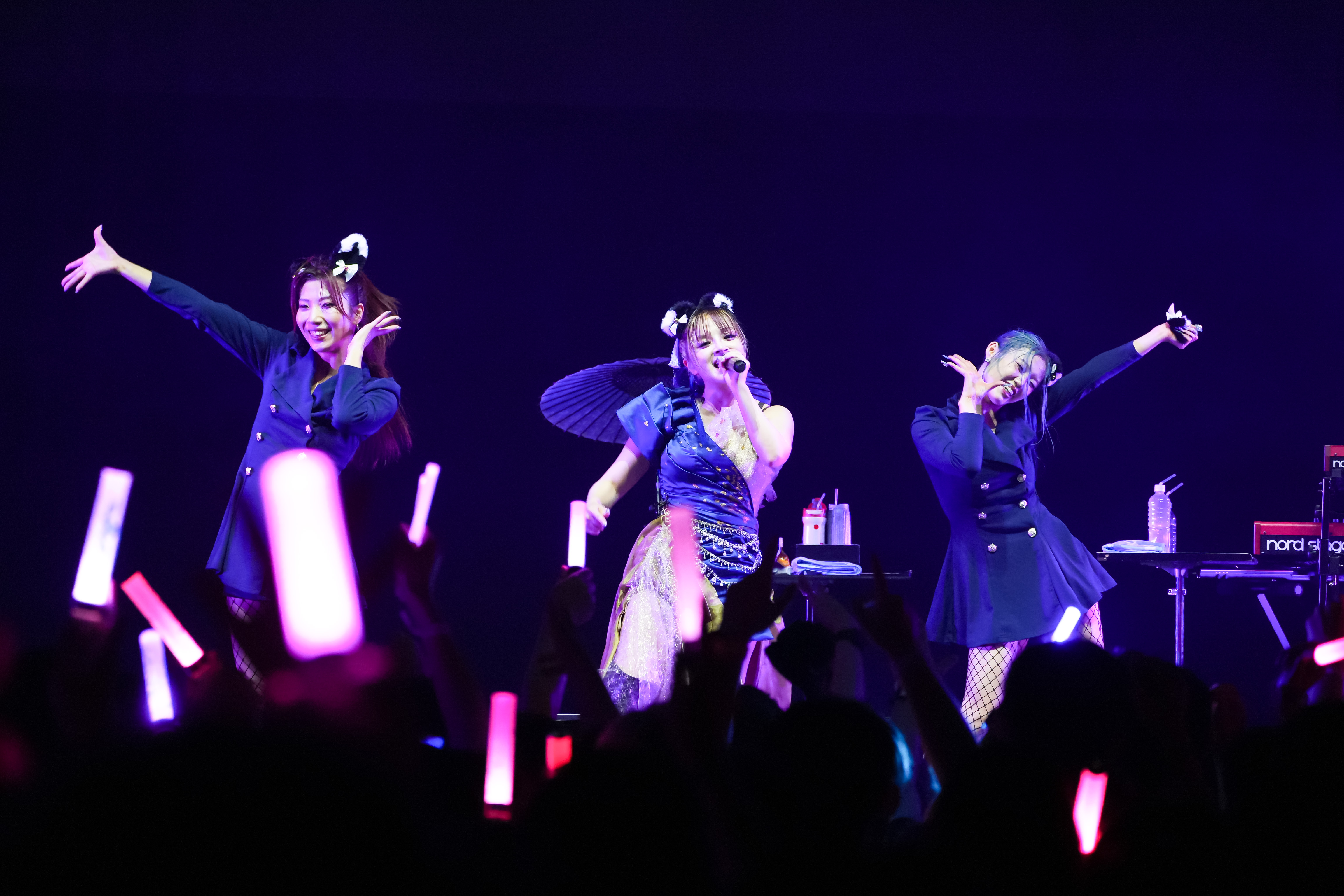 日團今晚在Zepp New Taipei舉辦十週年演唱會，載歌載舞嗨到炸。（好玩國際文化提供）