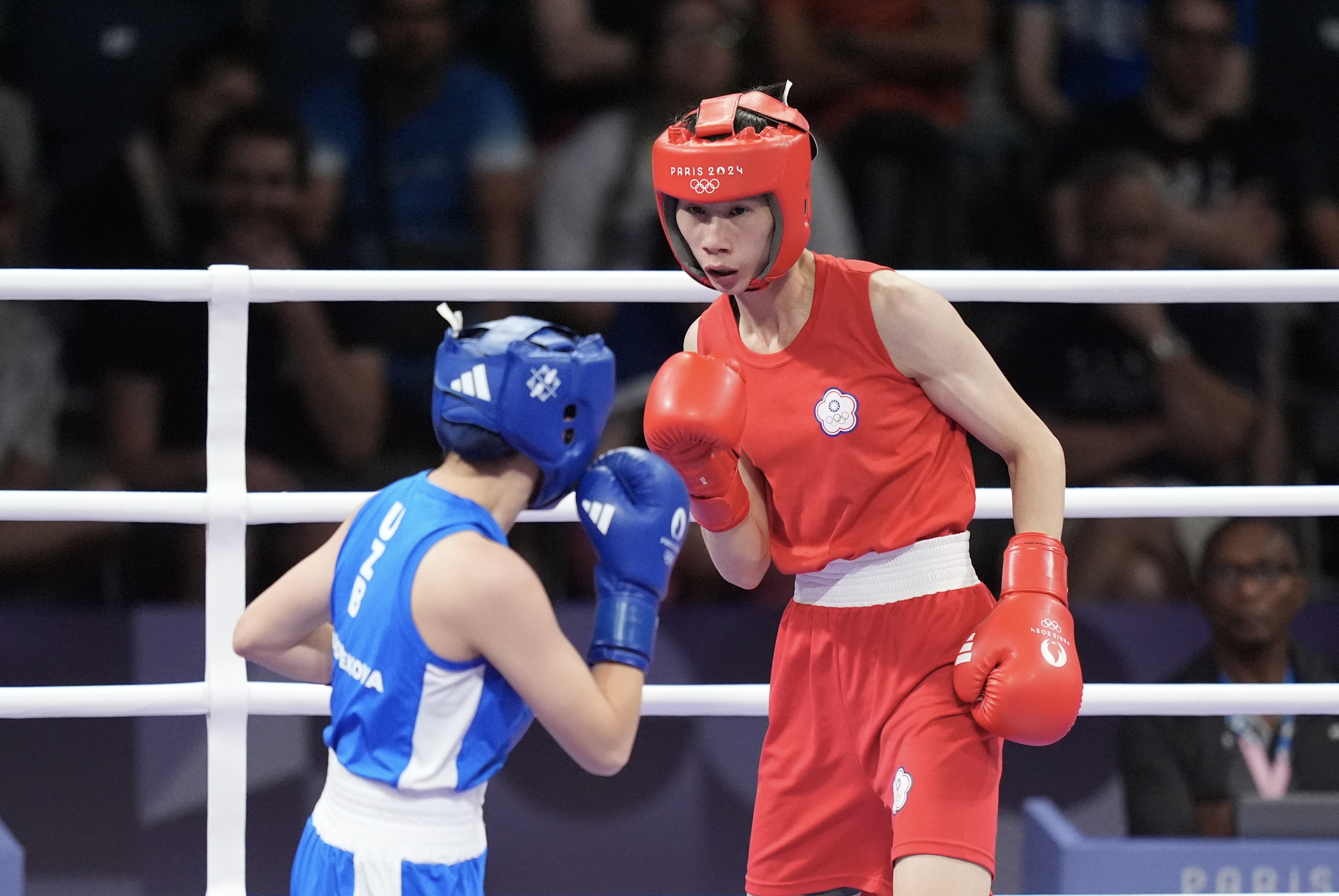 我國拳后林郁婷近日因為性別爭議遭到許多國際大咖公開狙擊，不過她仍奪下本屆奧運第一場勝利。（中華奧會提供）