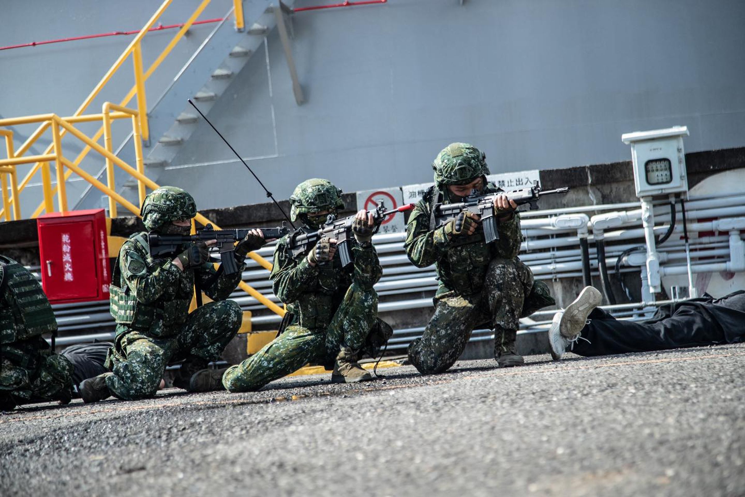 陸軍第八軍團驚傳空彈殼丟失近8千發。圖為示意圖;非當事人。(翻攝海鵬部隊臉書)