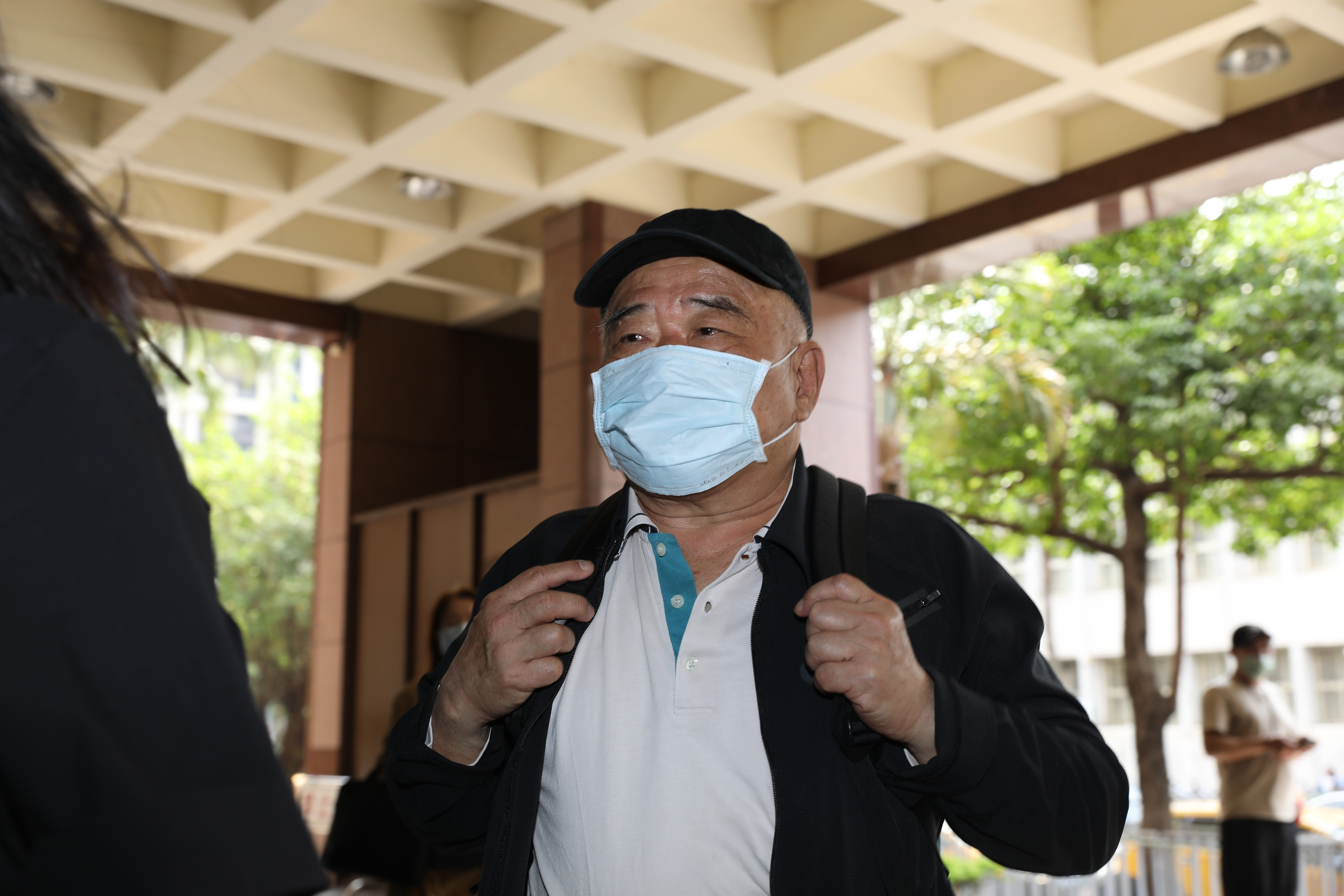 國民黨台北市議員應曉薇的助理吳順民在柯文哲之後出庭應訊。