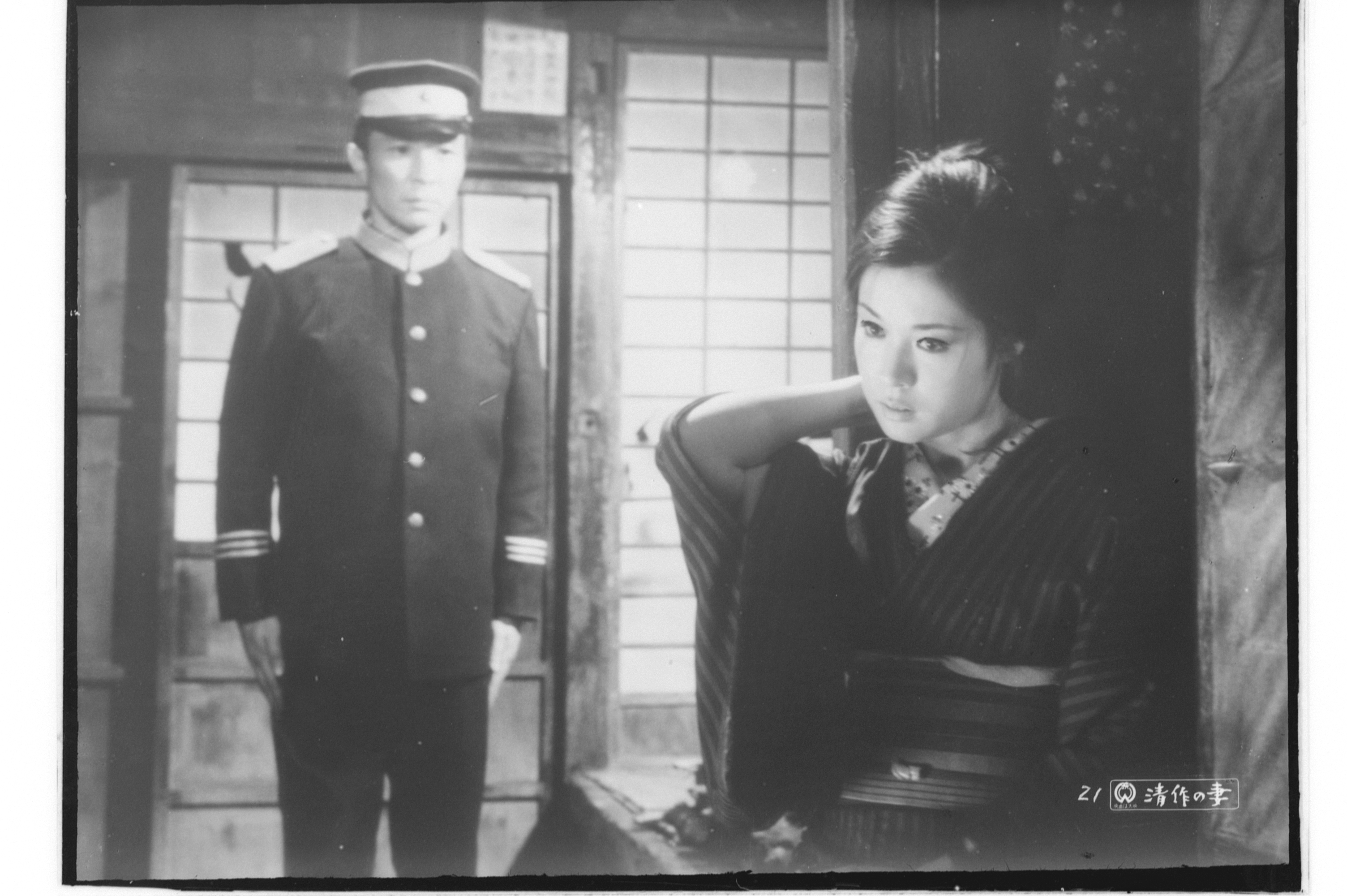 日本異色大師增村保造與傳奇女星若尾文子（右）合作《清作之妻》挑戰人性道德標準。（KADOKAWA CORPORATION提供）