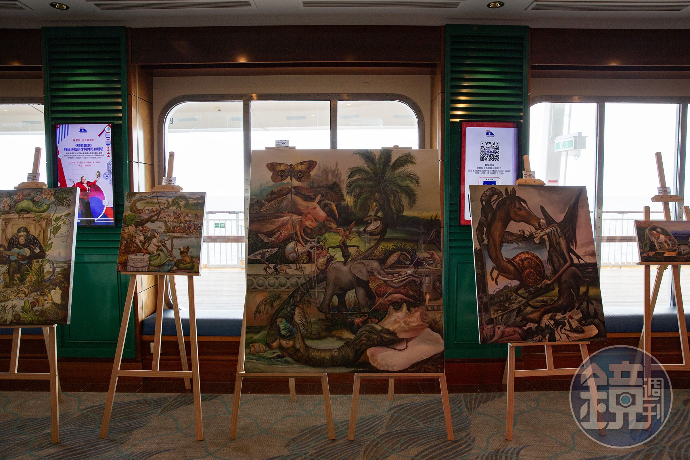透過「海上收藏家推薦展」，旅客能在郵輪上與藝術家近距離交流。