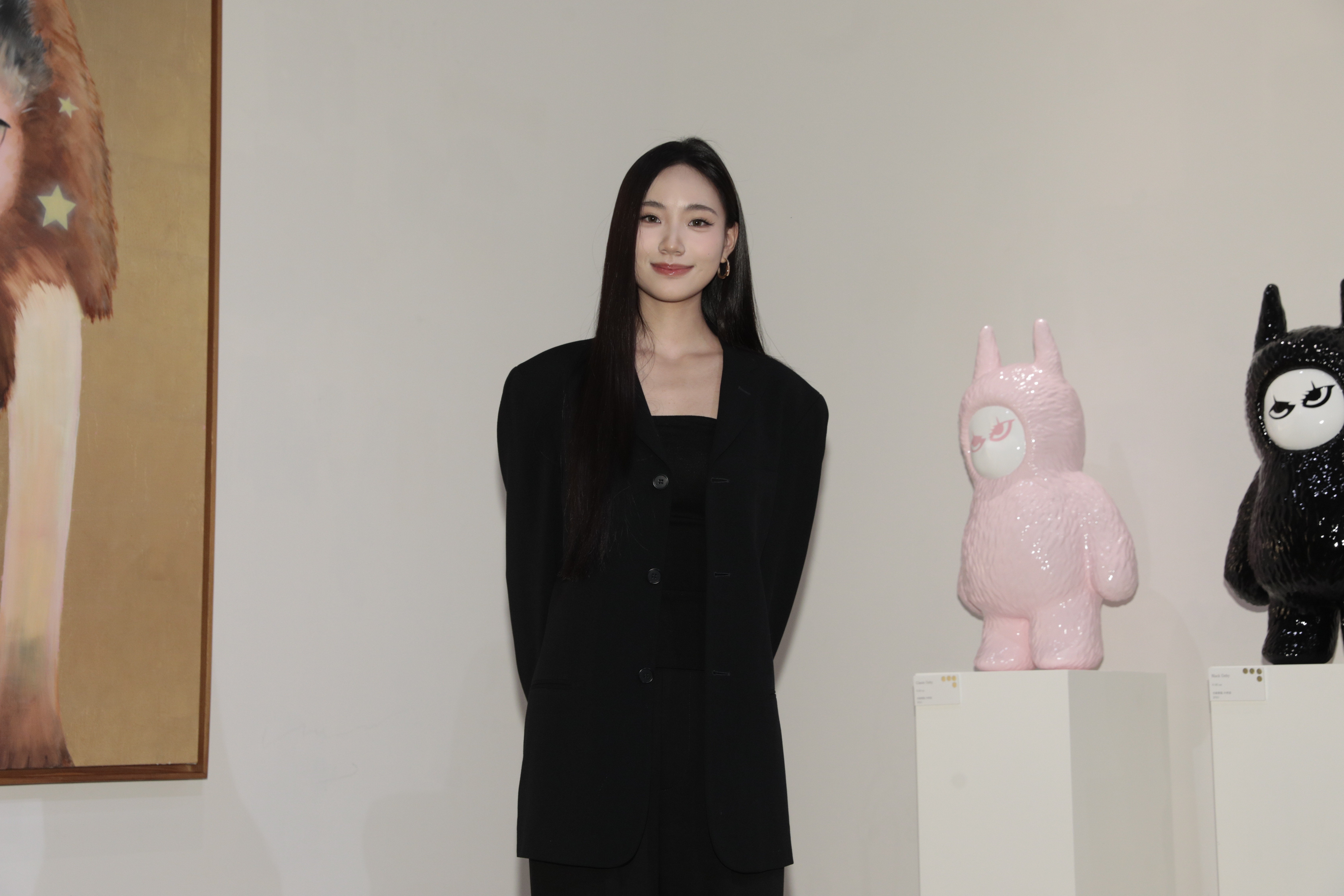 小S二女兒Lily今舉辦個人畫展。