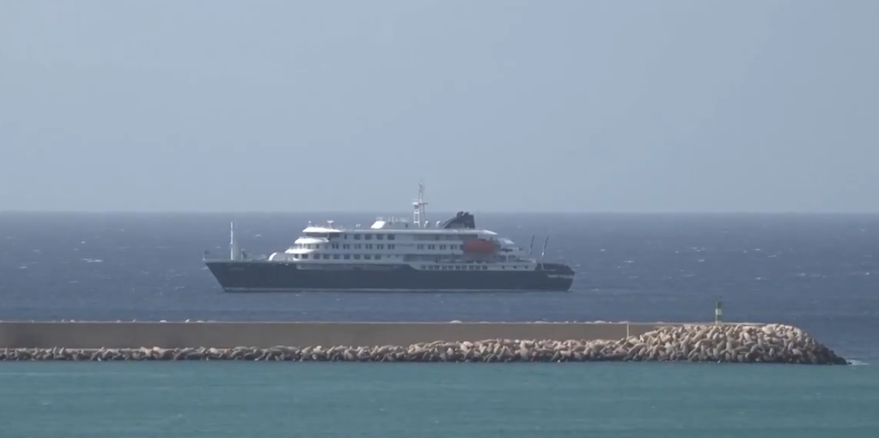 探險郵輪「洪迪亞斯號」（MV Hondius）目前爆發漢他病毒群聚感染，世界衛生組織正密切監控是否有大規模人傳人風險。（翻攝自X）