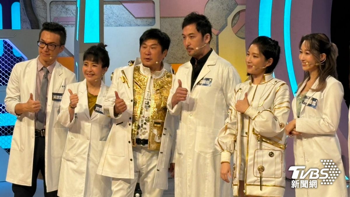 李進良上TVBS益智節目《拜託ATM》與胡瓜同台。（翻攝自TVBS新聞網）