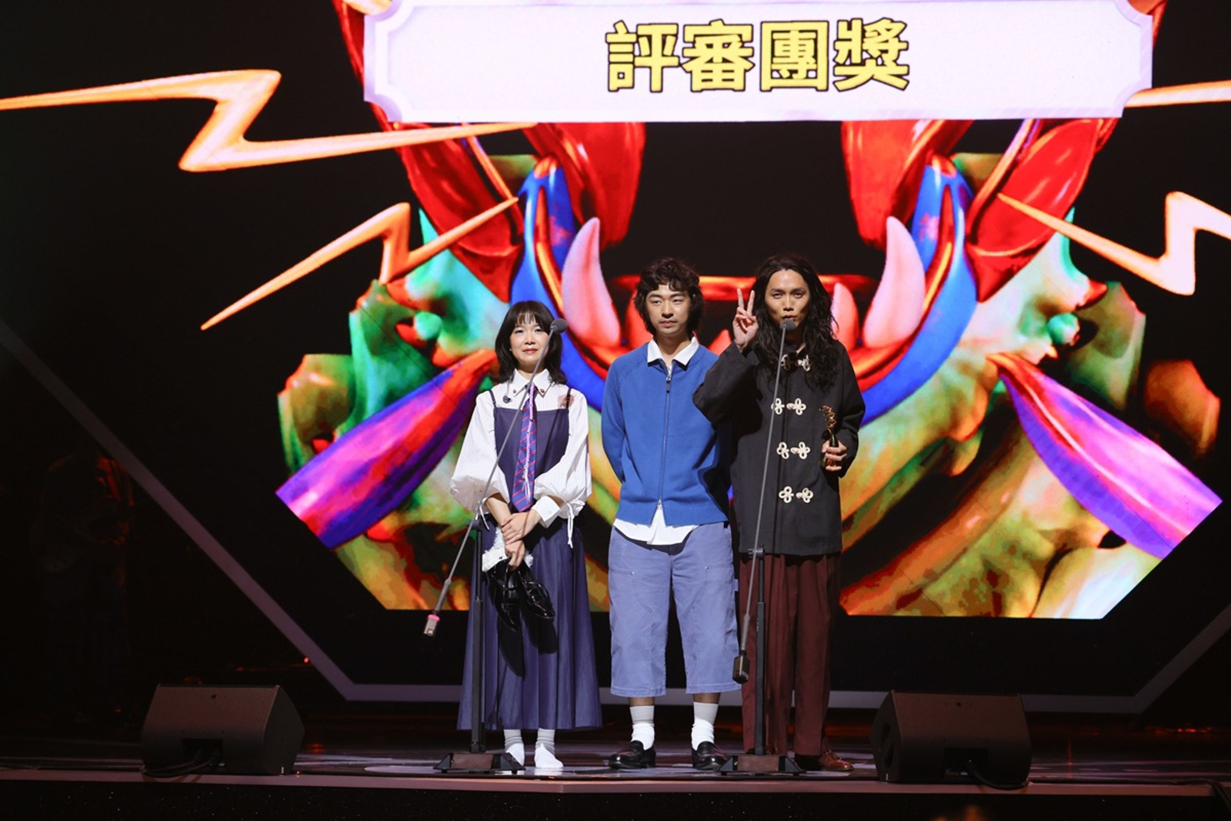 百合花樂團以《萬事美妙》榮獲金音獎評審團獎,評審團主席陳惠婷稱讚此專輯充滿台灣在地文化,足以代表台灣。(文化部影視及流行音樂產業局、必應創造B'in Live 提供)