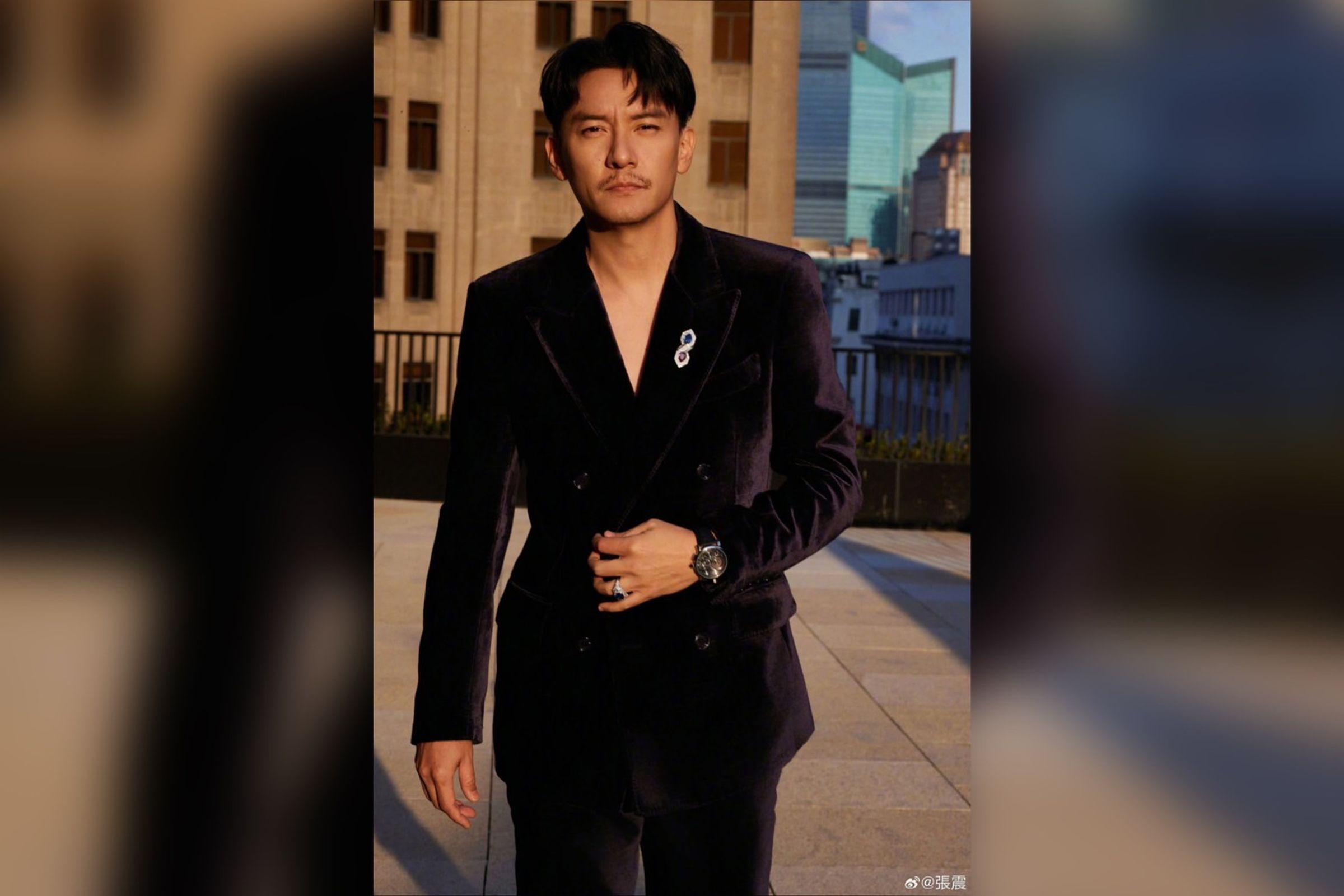 張震母親不幸病逝，他深夜透過經紀人表達感謝外界關心，也希望大家能體諒包涵。（翻攝張震微博）
