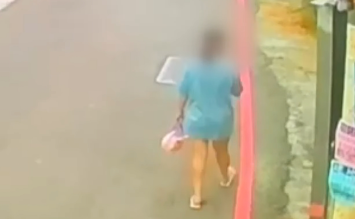 台中一名女大生遭駱姓少年砍死，目擊者透露2人原本在談判，女方疑似向男方哭喊「對不起」，男方仍持刀痛下殺手。（翻攝畫面）