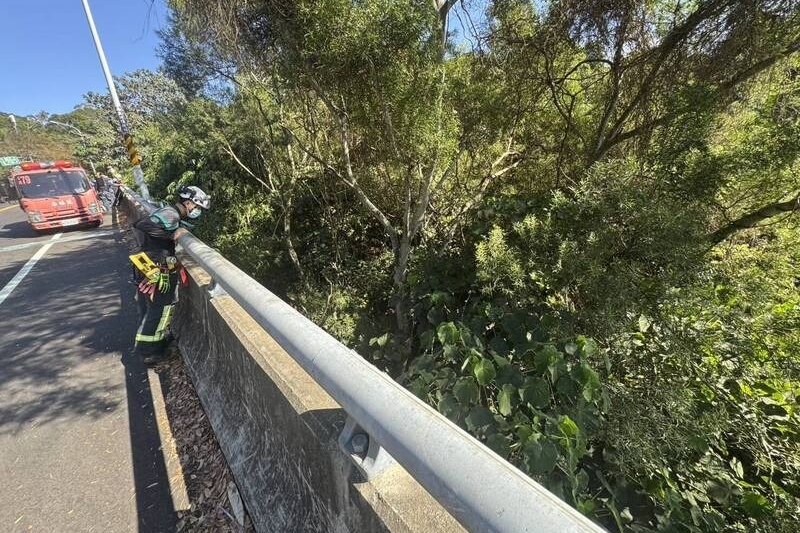 截至目前為止，警方在指認地點進行搜索，尚未發現任何遺體或關鍵跡證。（翻攝畫面）