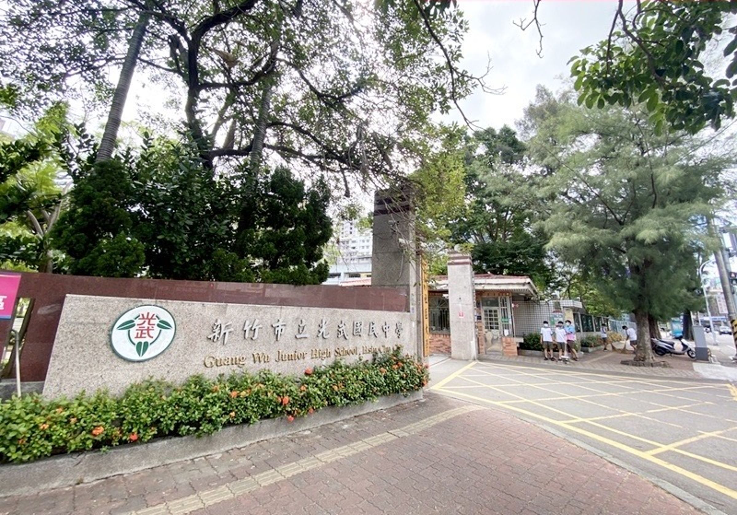 東區光復路中古屋供不應求,園區家長及早置產入主學區宅,生活便利、2公里就到竹科!(永慶房產集團提供)