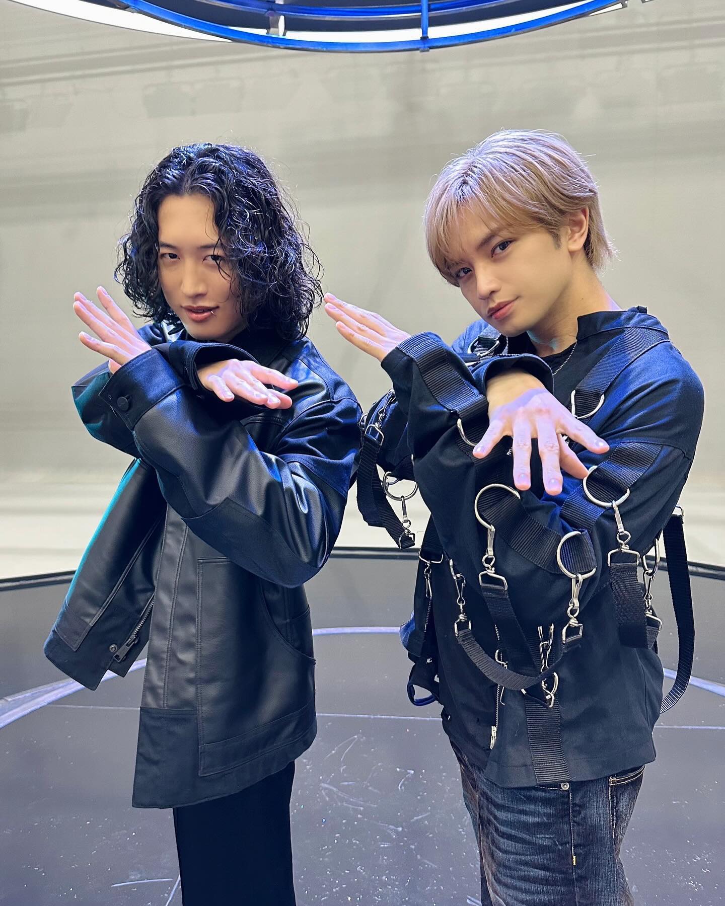 Tatsuya Kitani 與中島健人組「GEMN」演唱動畫《【我推的孩子】》第二季主題曲〈Fatal〉。（翻攝Tatsuya Kitani Instagram）
