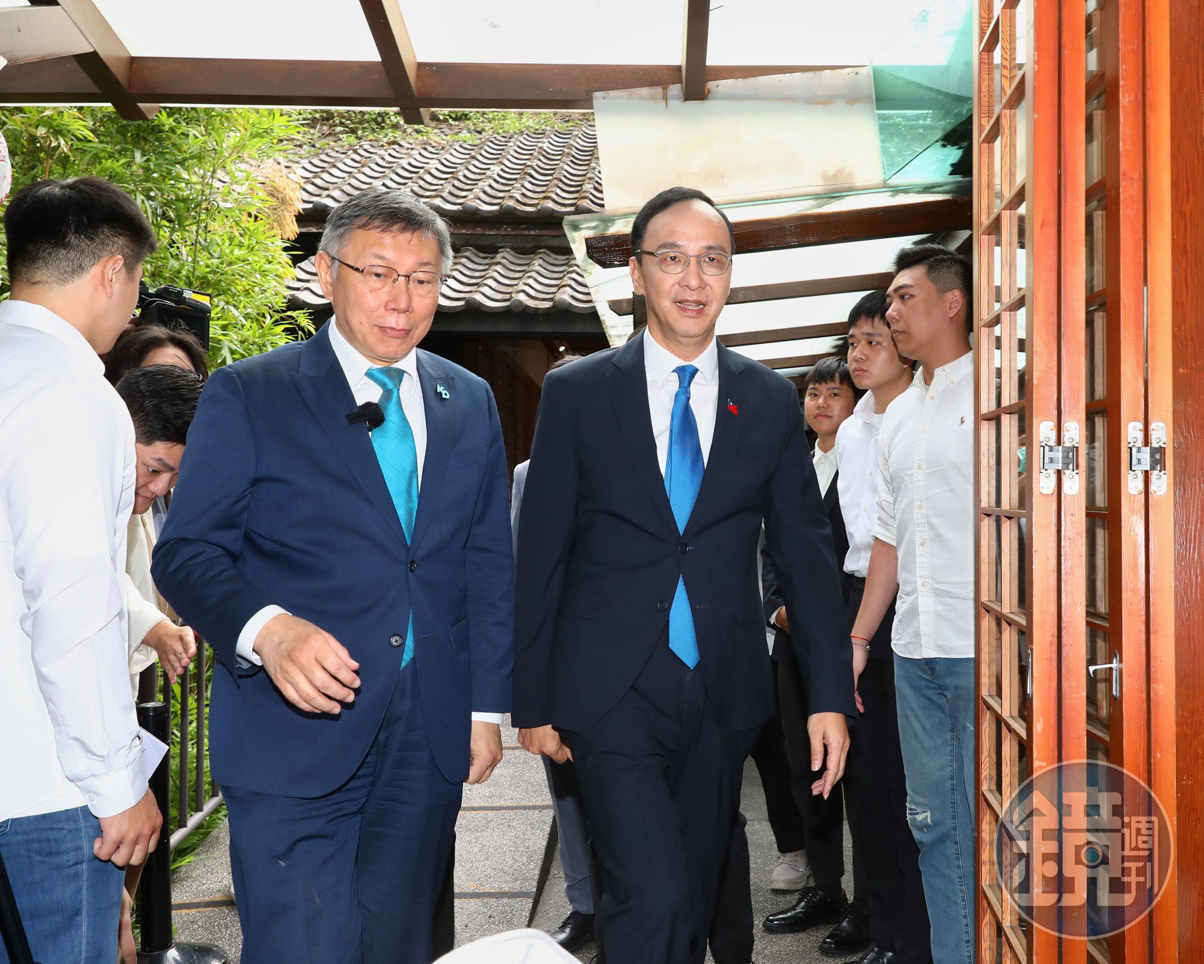 對於是否開放民眾黨總統參選人柯文哲幫國民黨立委參選人站台？國民黨主席朱立倫態度保留。