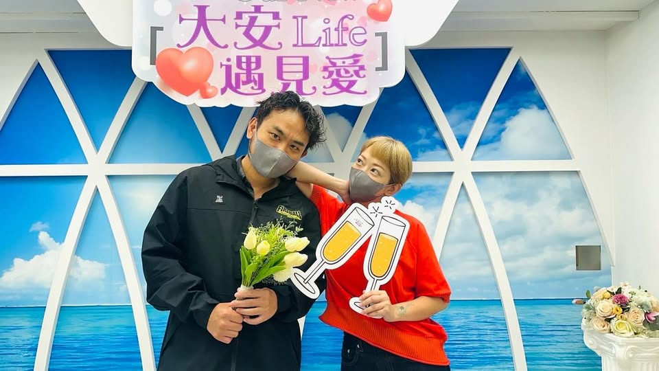 楊大正宣布去年11月已與山東離婚。（翻攝楊大正臉書）