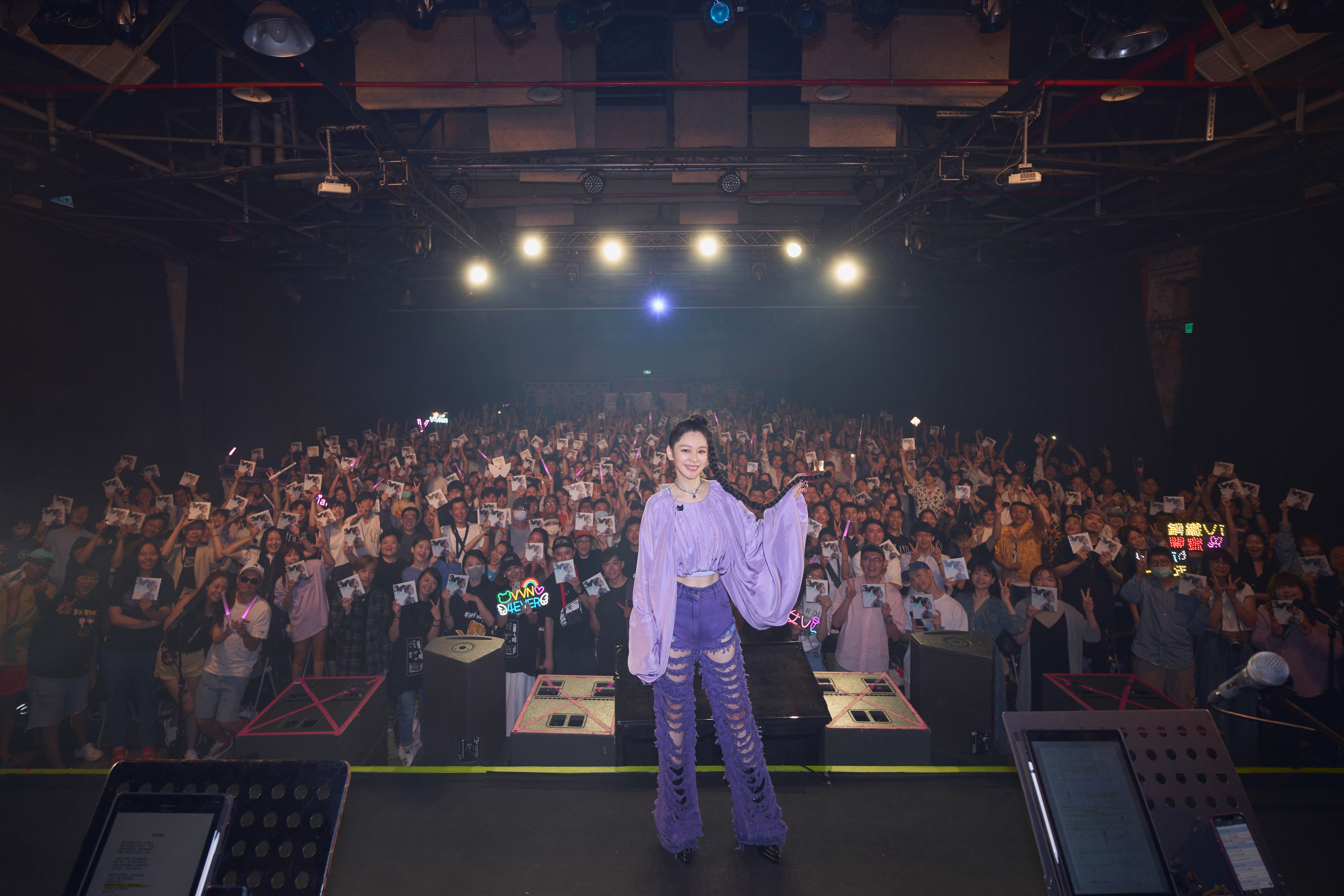 徐若瑄昨天舉辦「Vivian徐若瑄先聽我說完新專輯享聽會」。（索尼音樂提供）