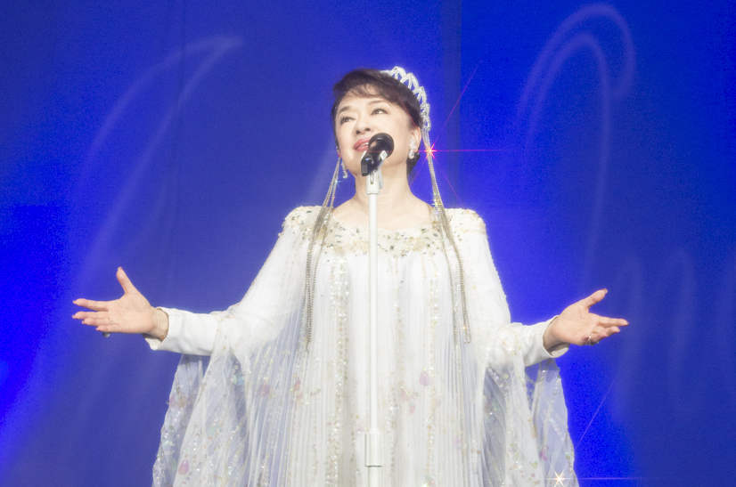 翁倩玉將於8月29、30日舉辦《陽光般的60週年演唱會－時間之歌》。（圖／大大娛樂提供 ）
