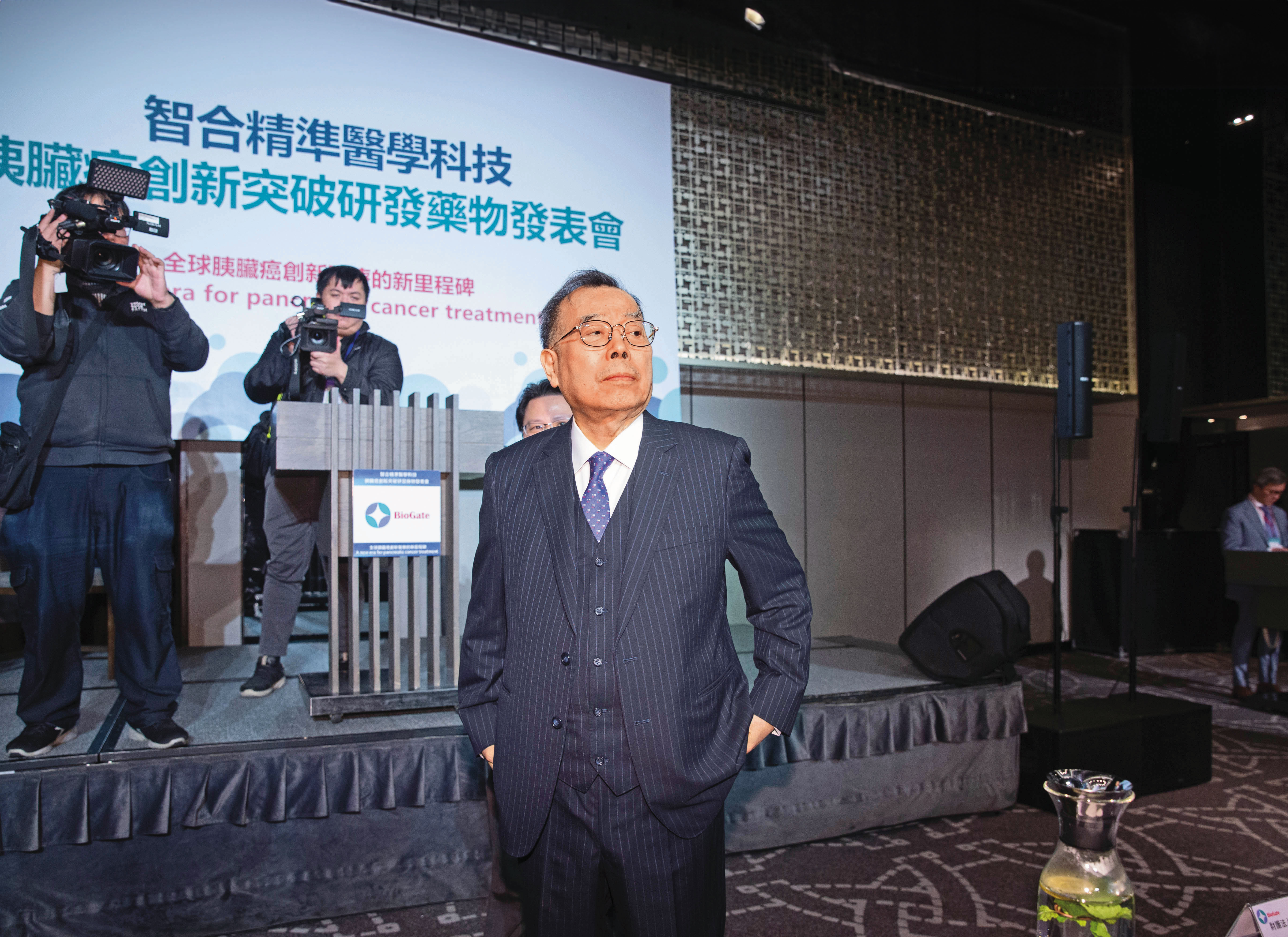 黃崇仁投資創辦智合精準醫學科技。