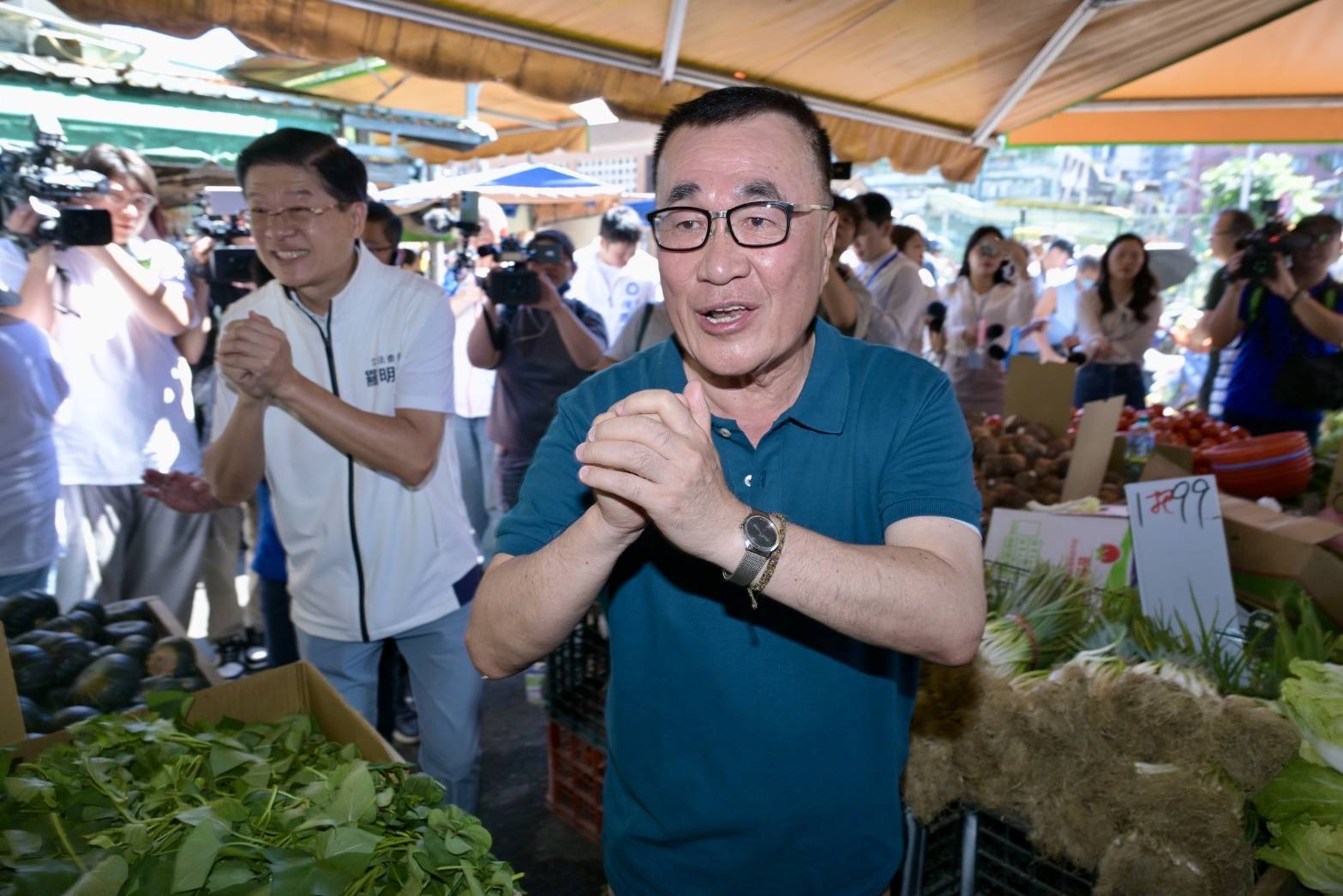 李四川今天表態是否參選2026新北市長，「如果到明年確實要我承擔，我也不會排斥，我會承擔。」（鏡報林煒凱攝）