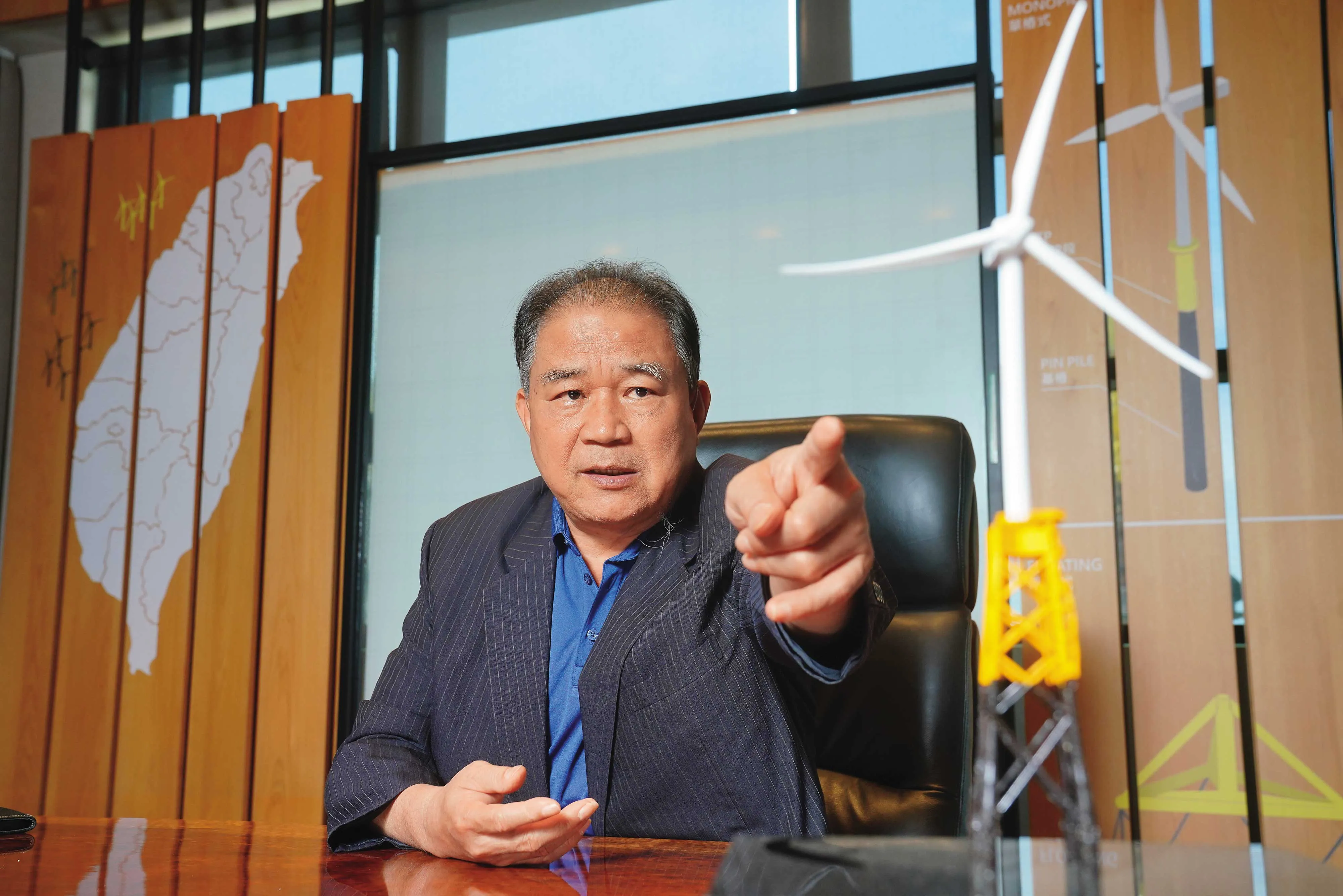 世紀風電闖核能2／國中畢業當黑手竟成神山合作商　賴文祥不愛讀書建學校野心曝光