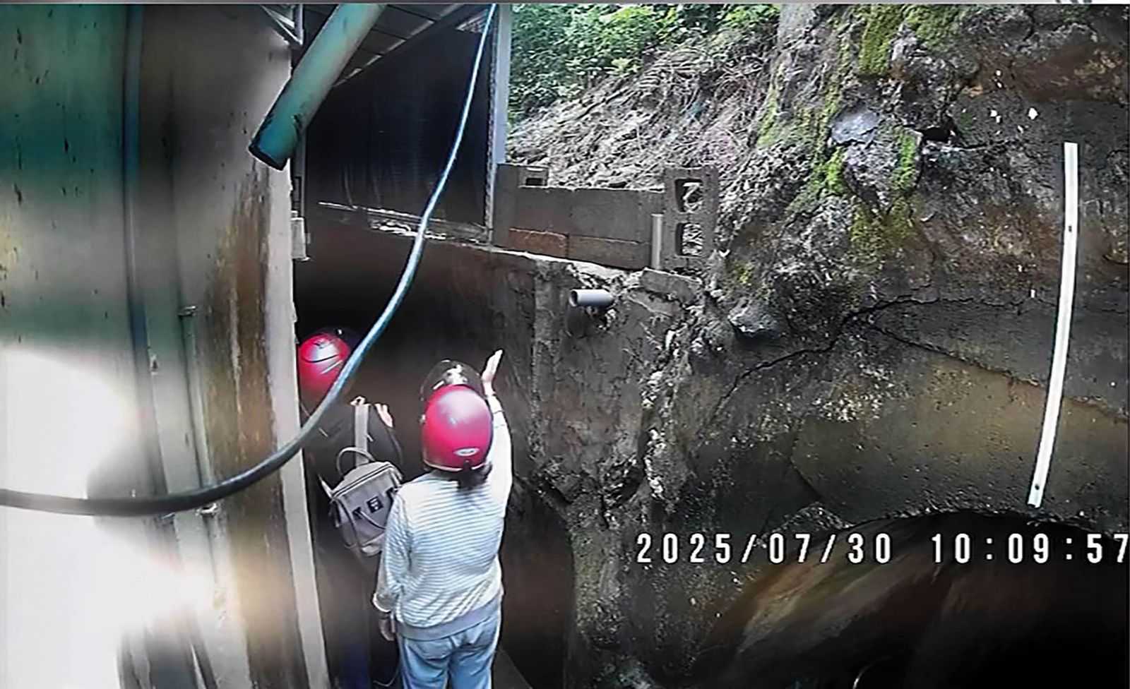 軍備局囂張欺民1/屋主睡覺驚覺小偷闖空門 警一查竟是軍備局人員侵門踏戶