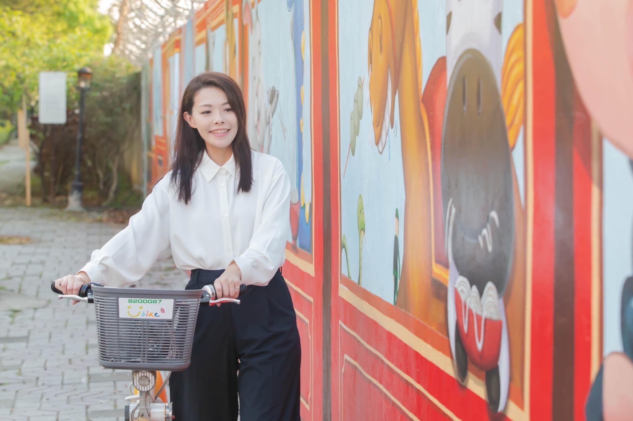 高虹安被依《貪污治罪條例》利用職務詐取財物罪，被判刑7年4月、褫奪公權4年。（翻攝自高虹安臉書）