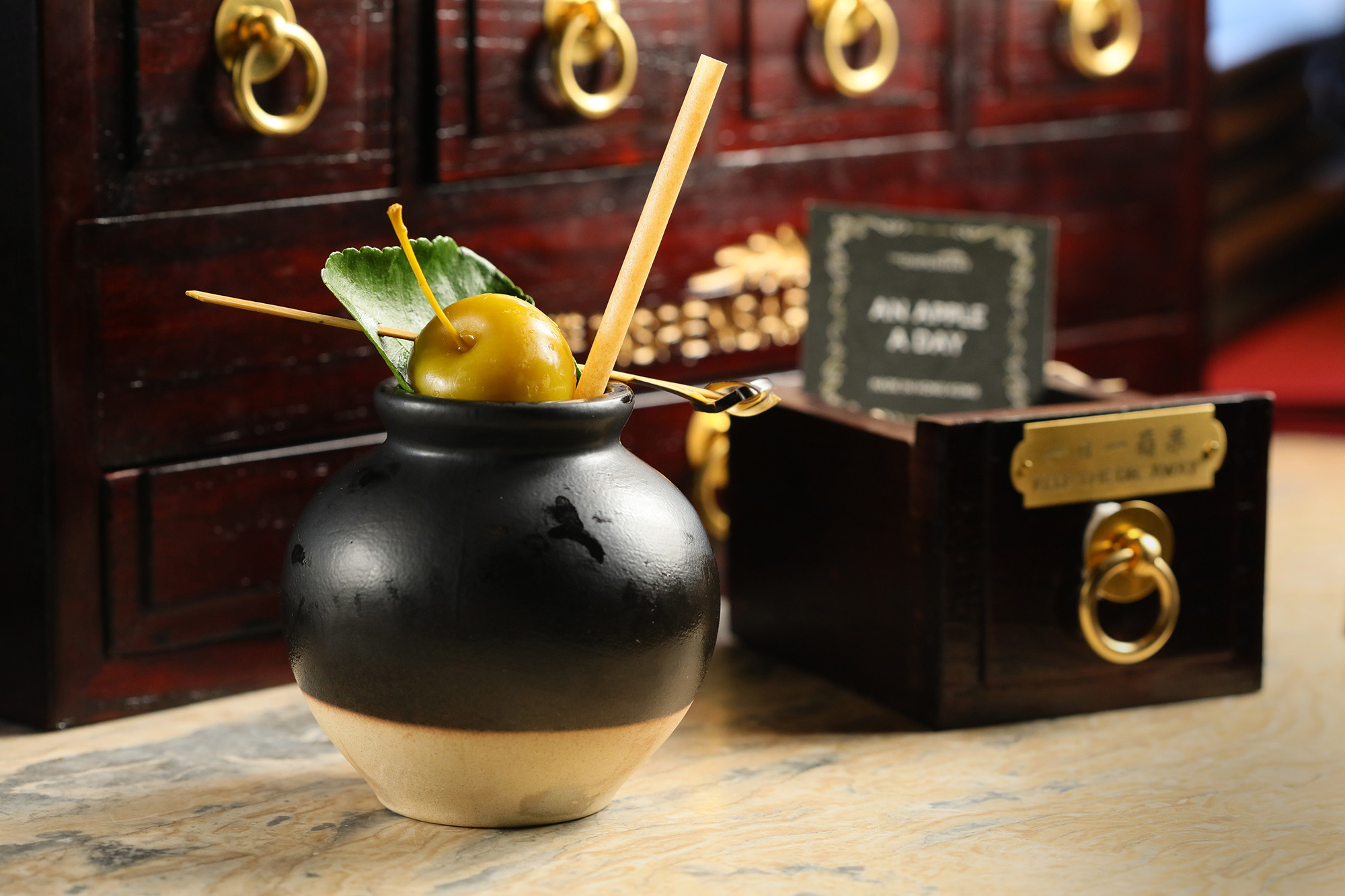「An Apple a Day一日一蘋果」酸酸甜甜,非常輕鬆易飲。(港幣148元/杯)