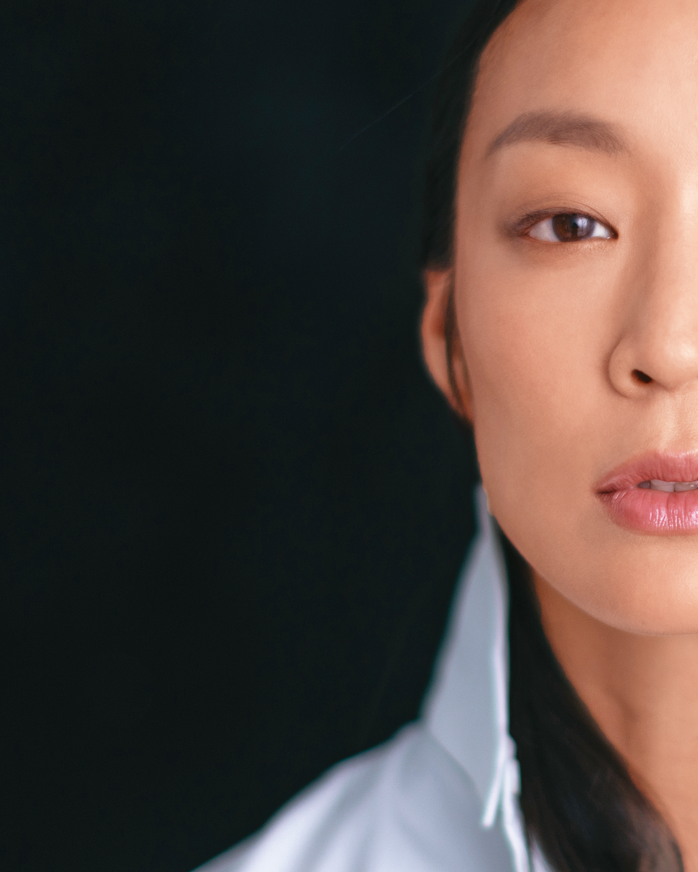 白色馬甲襯衫 NT$130,000 by Dior