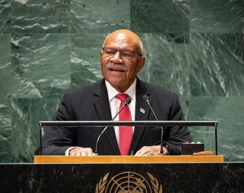 斐濟總理拉布卡今日表示，反對北京當局在太平洋島設立軍事基地。（翻攝自臉書）