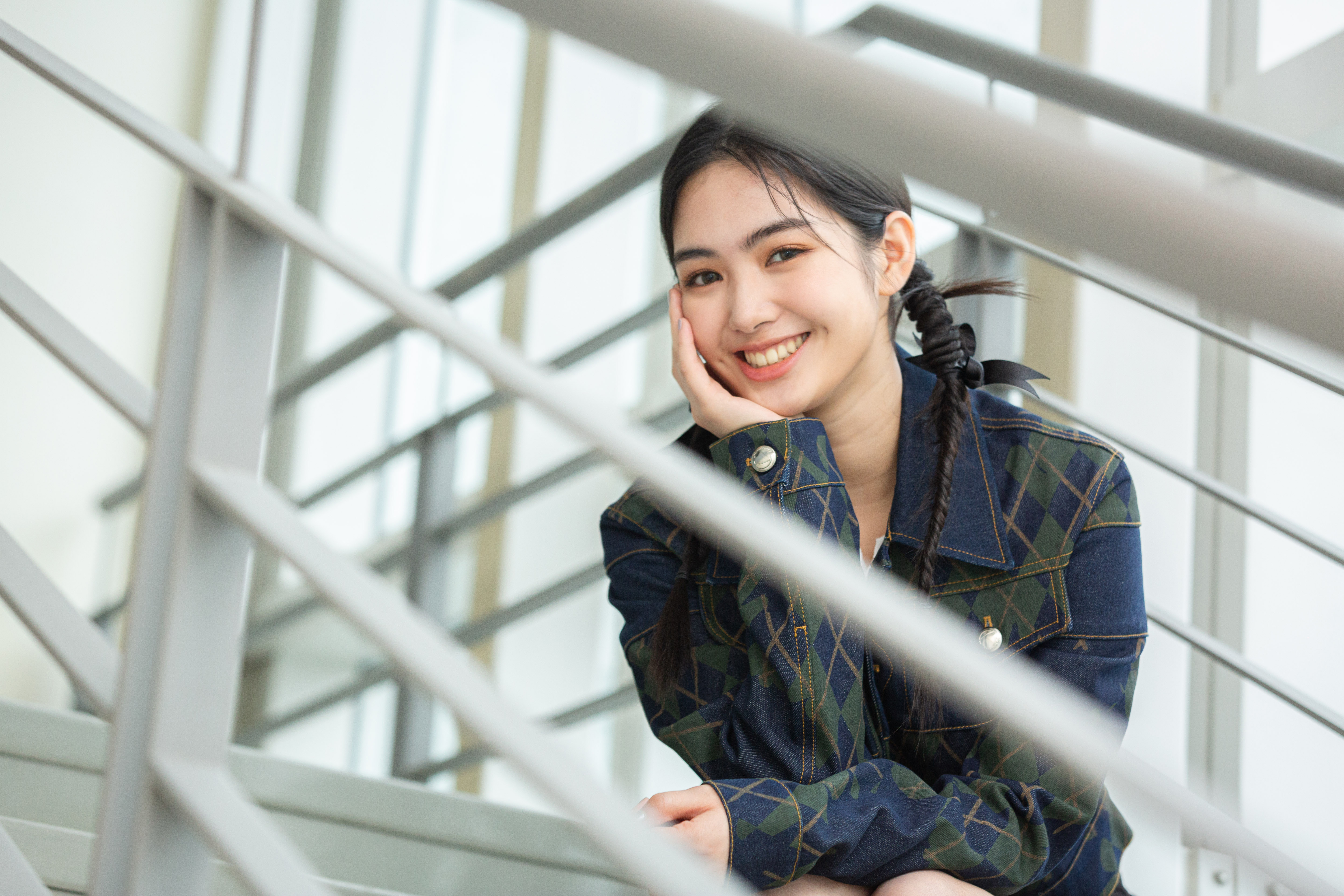 雷嘉汭天生愛冒險，她說：「我現在比以前女性化了，我愛漂亮只是不愛打扮」。