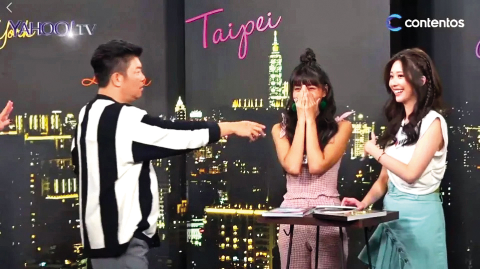 曾國城（左）曾問遭陳建州騷擾的郭源元（中）應該習慣了被性騷擾，被指踩性平紅線。