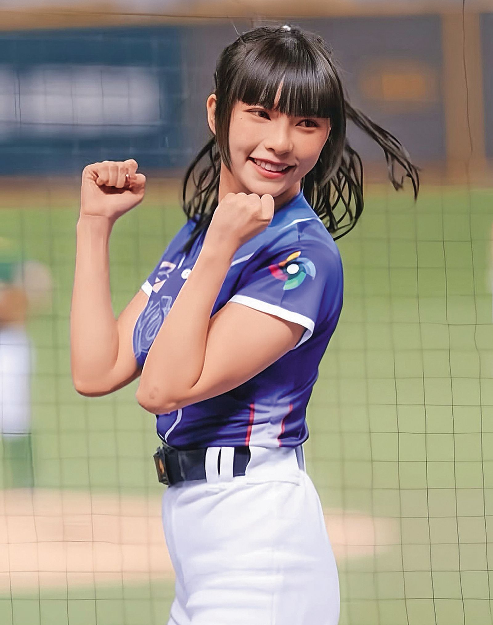 之前無端被說是小三，李芷霖雖感無奈，但仍強打精神在場上跳應援舞。（翻攝自李芷霖IG）