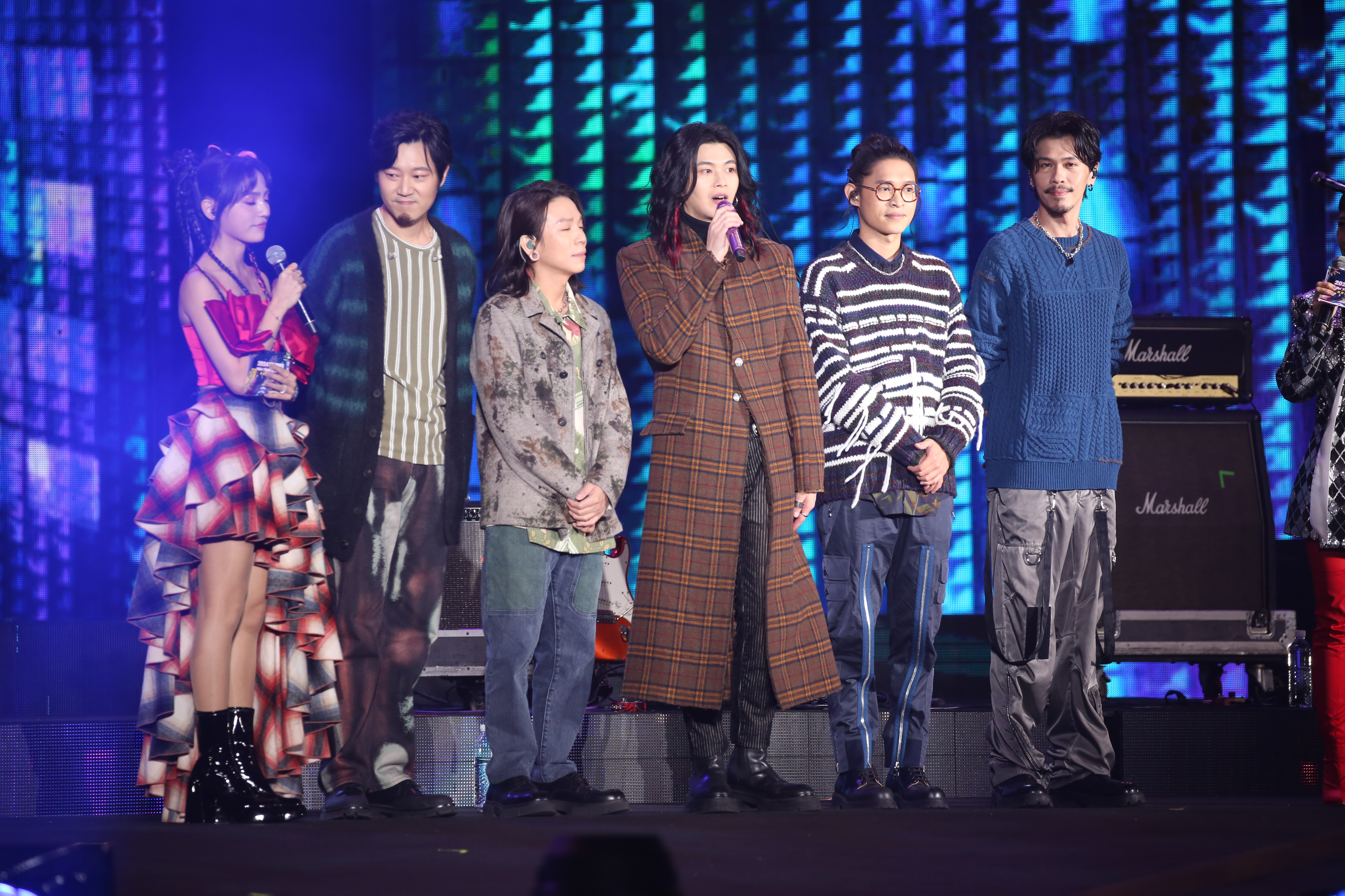 糜先生唱完跨年，明天將擔任五月天演唱會開場嘉賓。