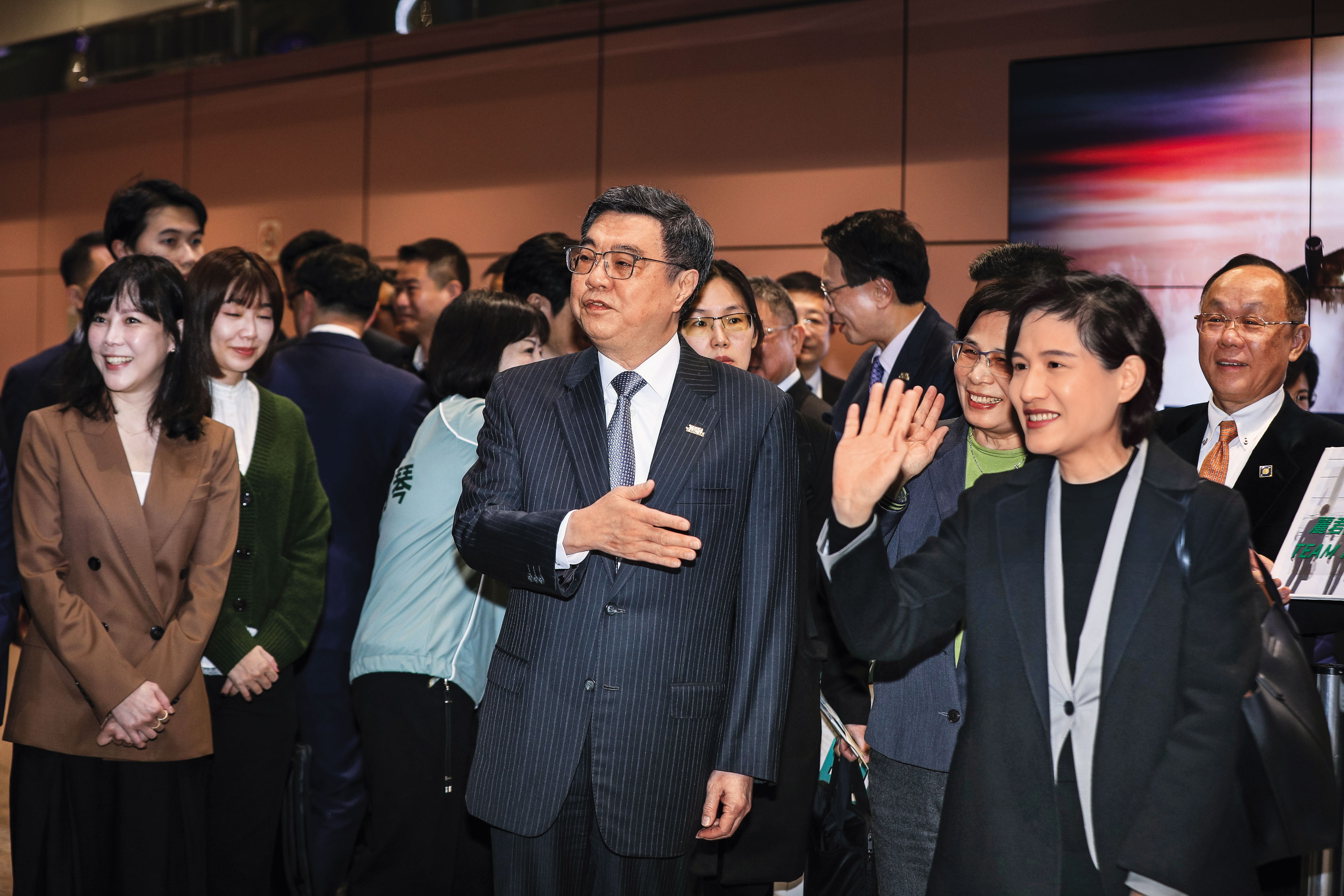 行政院副院長鄭麗君率團隊赴美完成台美對等關稅談判，但還要過立法院那關。（鏡報鄒保祥）