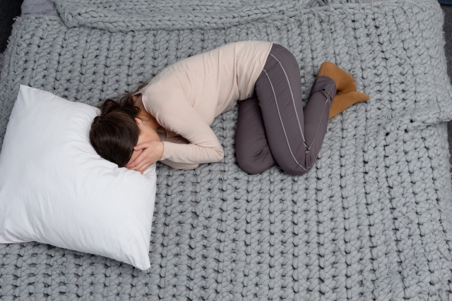 台中一名父親利用父親威嚴與經濟控制，逼女兒肉償抵債。（示意圖，unsplash）
