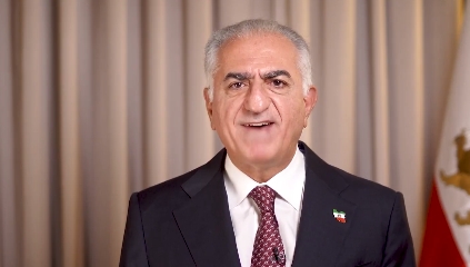伊朗末代國王之子喊話民眾「走向街頭抗議」。(翻攝自X@PahlaviReza)