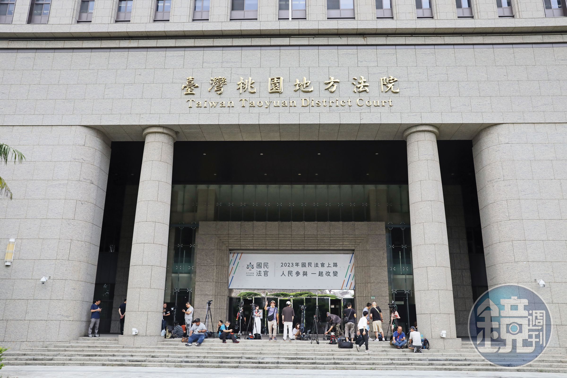 桃園地院審理鄭文燦遭控收賄案，已開始詰問證人。